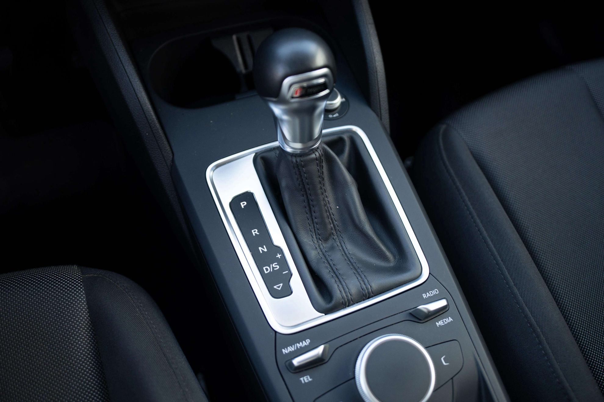 Audi Q2 Sport 30 TDI S tronic - foto 25