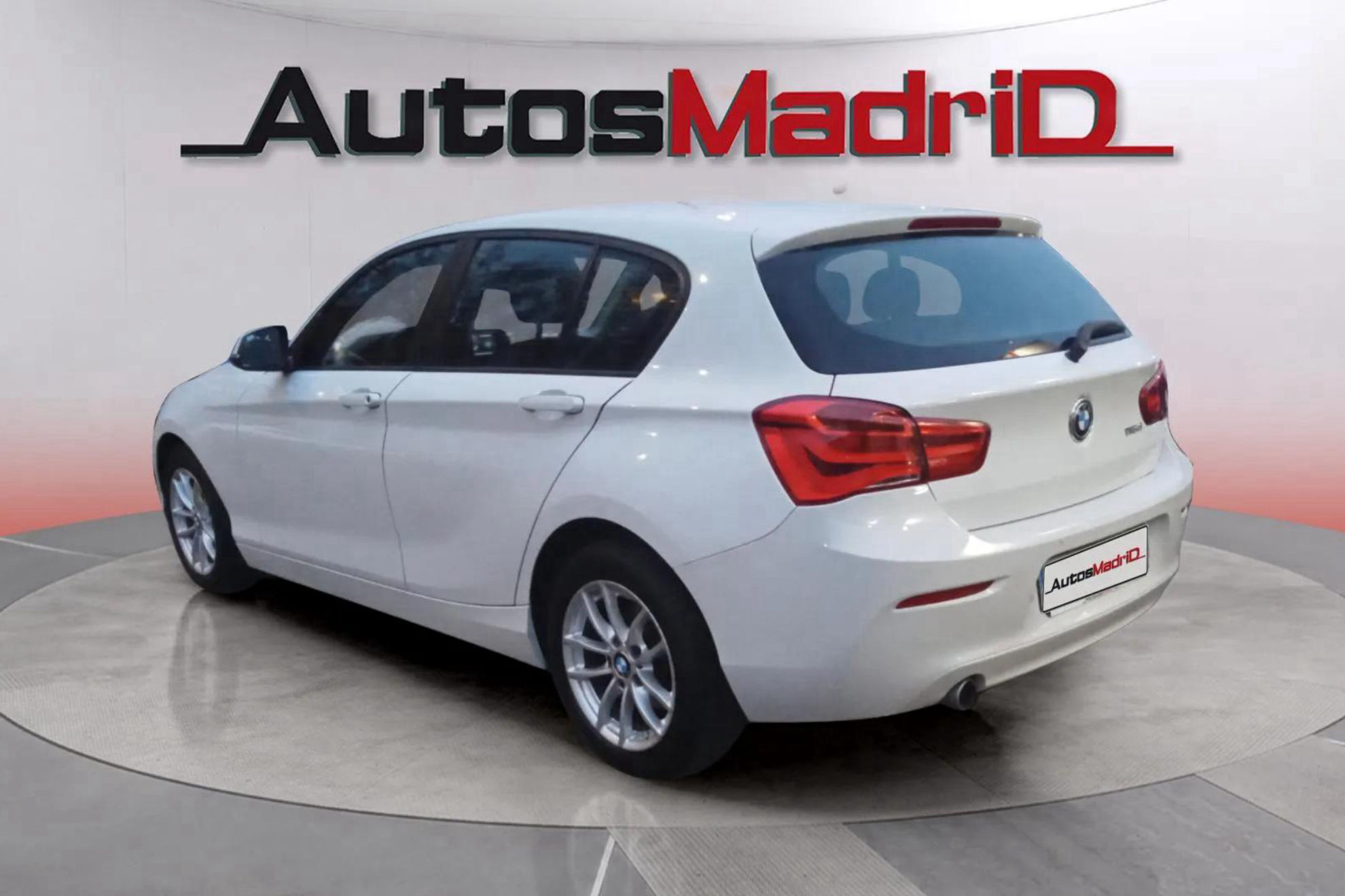 BMW Serie 1 116d - foto 4