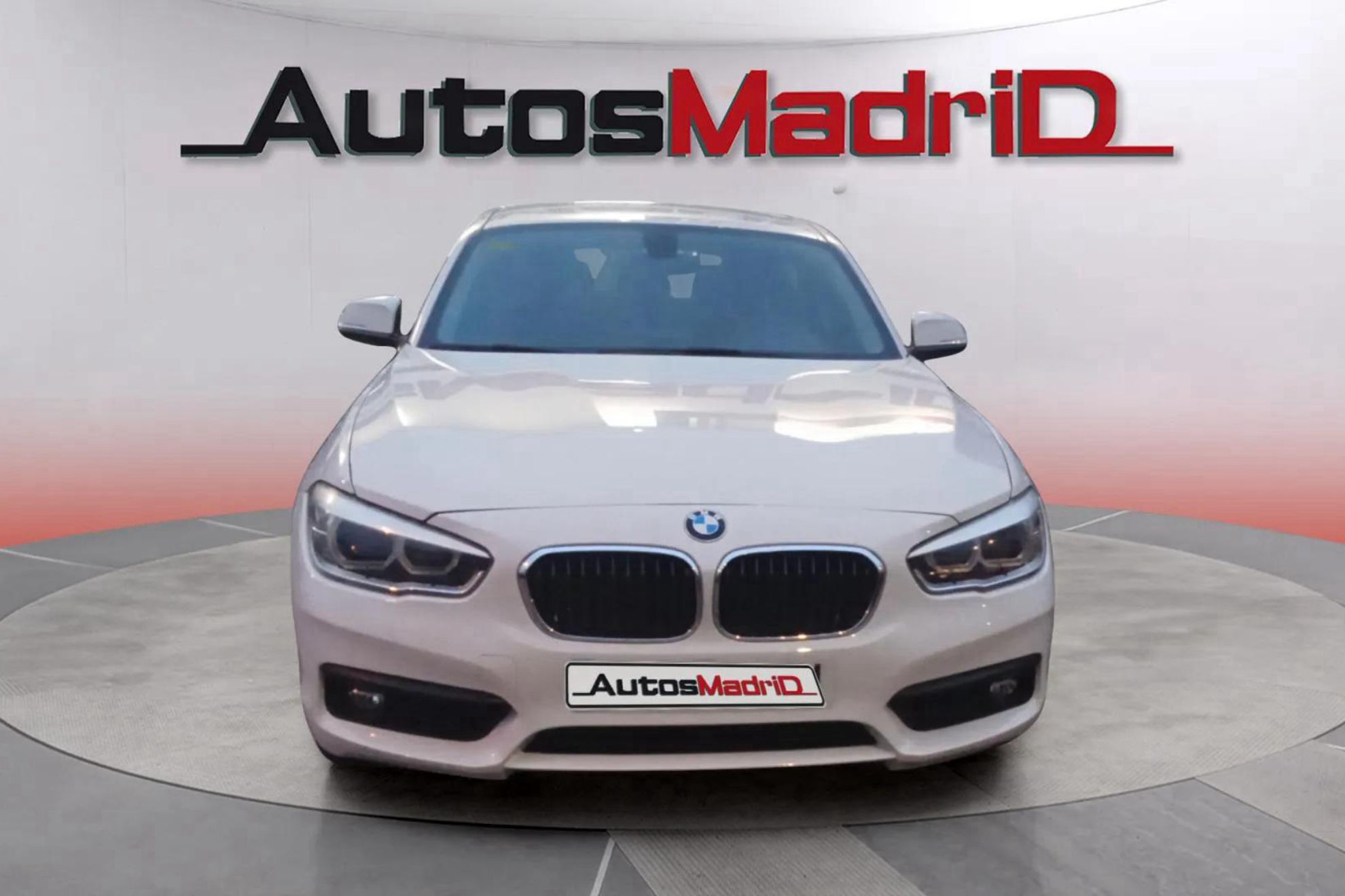 BMW Serie 1 116d - foto 8