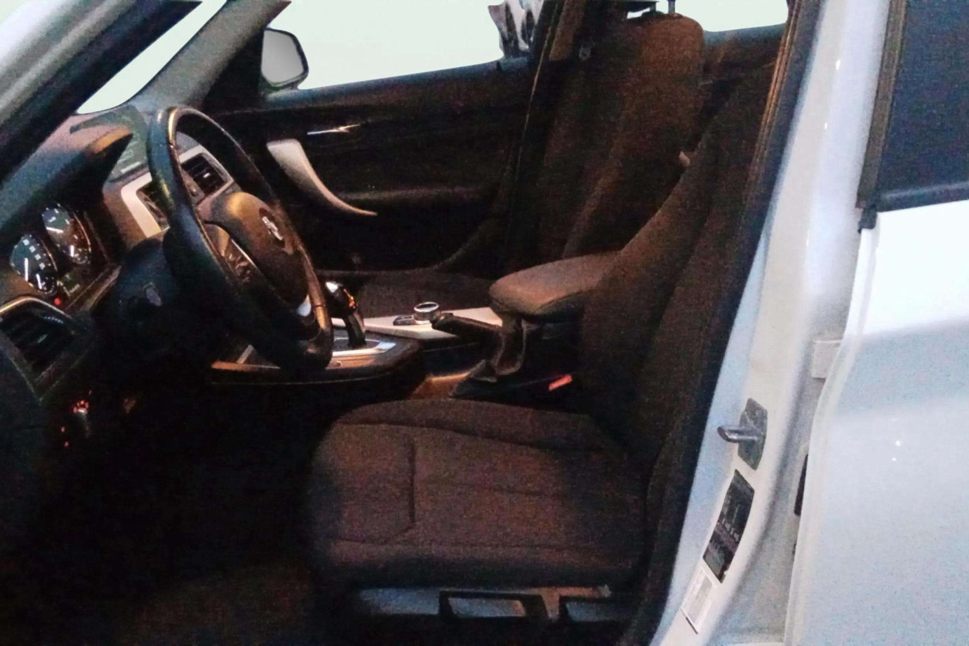 BMW Serie 1 116d - foto 14
