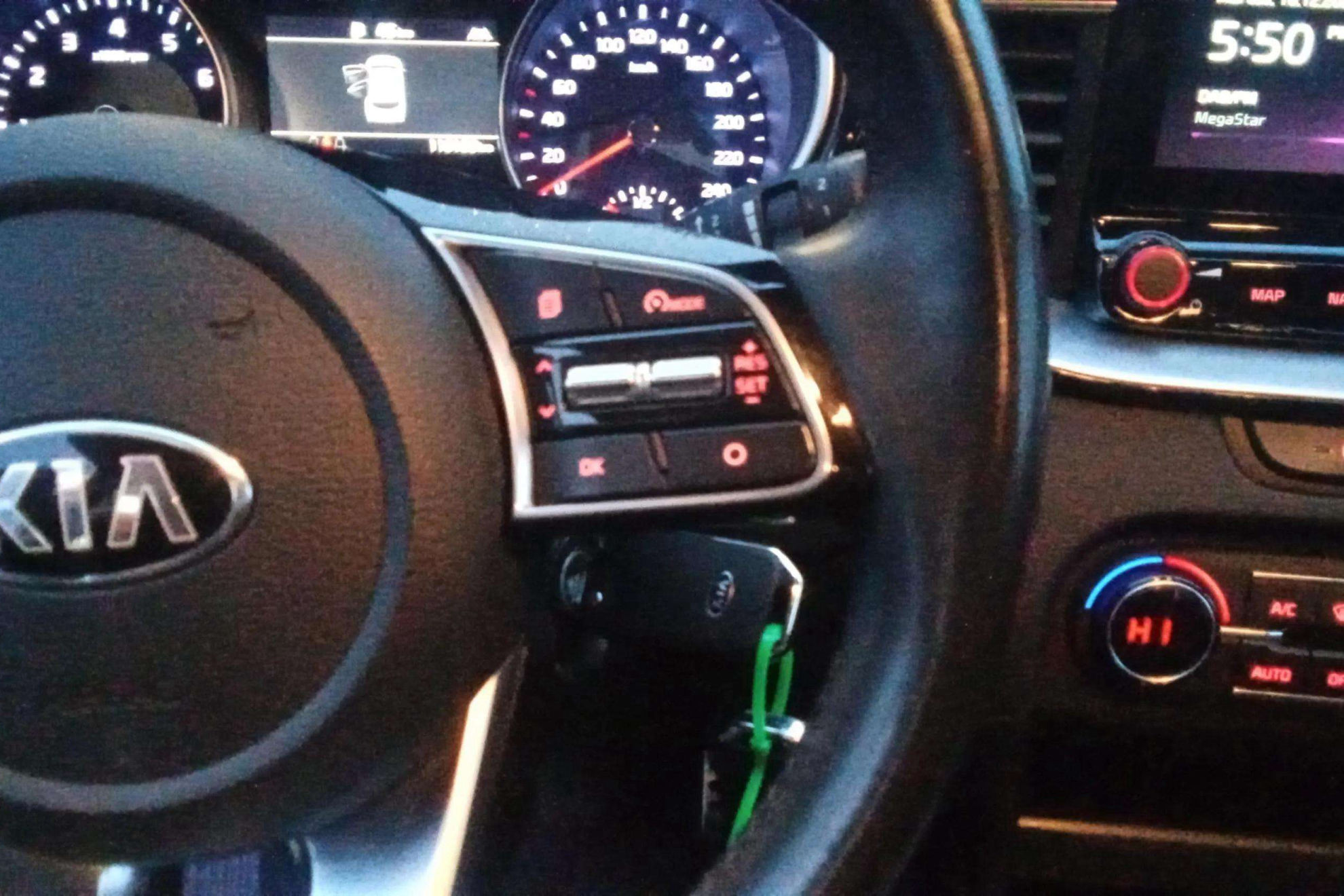 Kia XCeed 1.4 T-GDi Tech - foto 16
