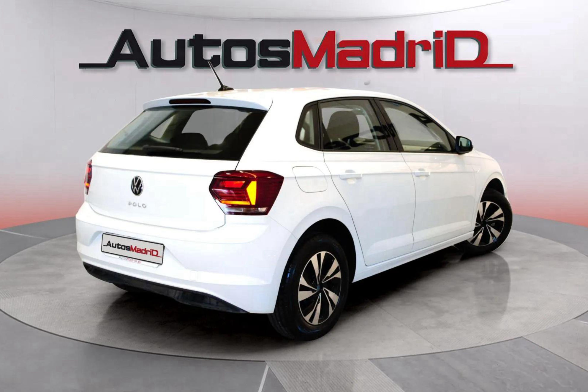 Volkswagen Polo Advance 1.6 TDI - foto 4