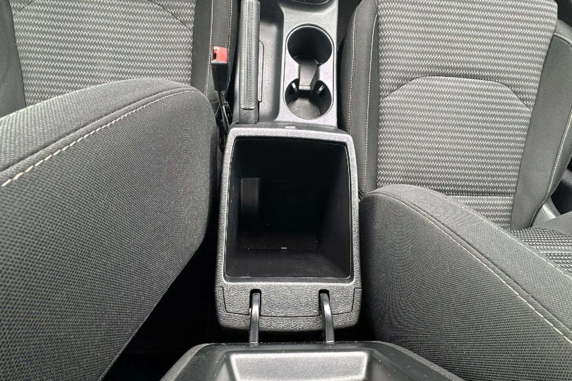 Kia XCeed 1.0 T-GDi Drive - foto 29