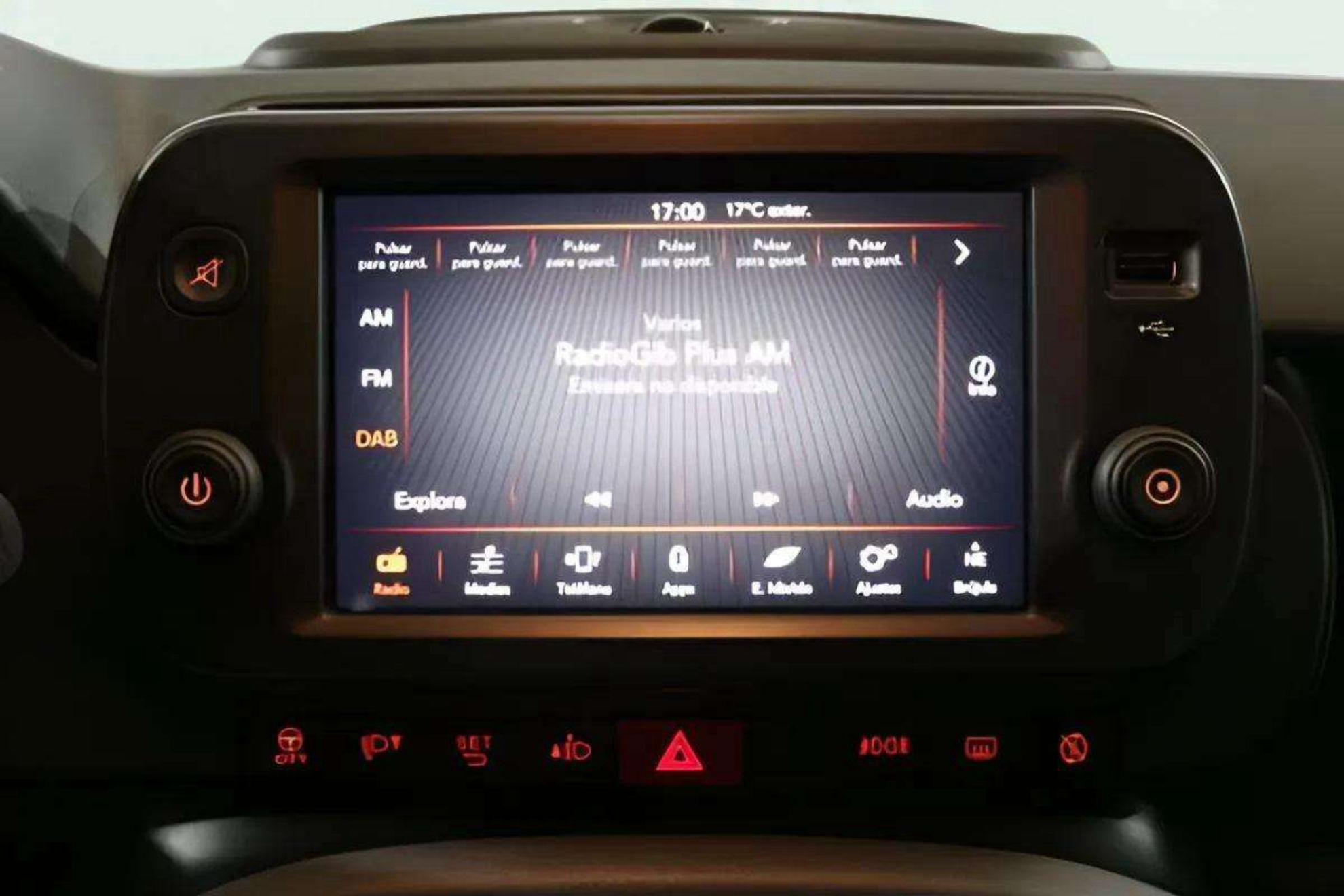 Fiat Panda Red 1.0 Hybrid - foto 18