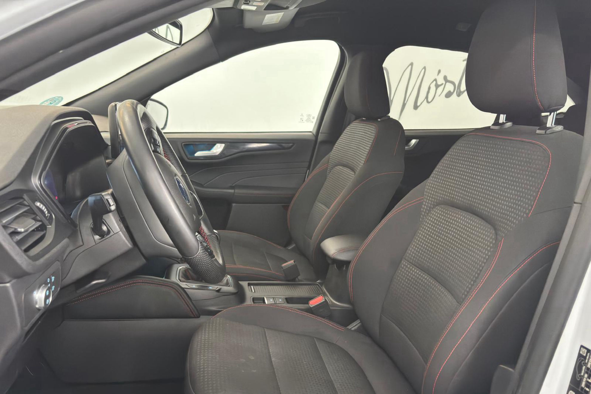 Ford Kuga ST-Line 1.5T EcoBoost - foto 11
