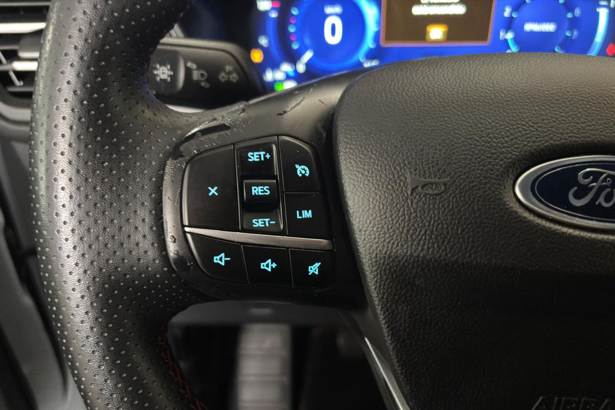 Ford Kuga ST-Line 1.5T EcoBoost - foto 17