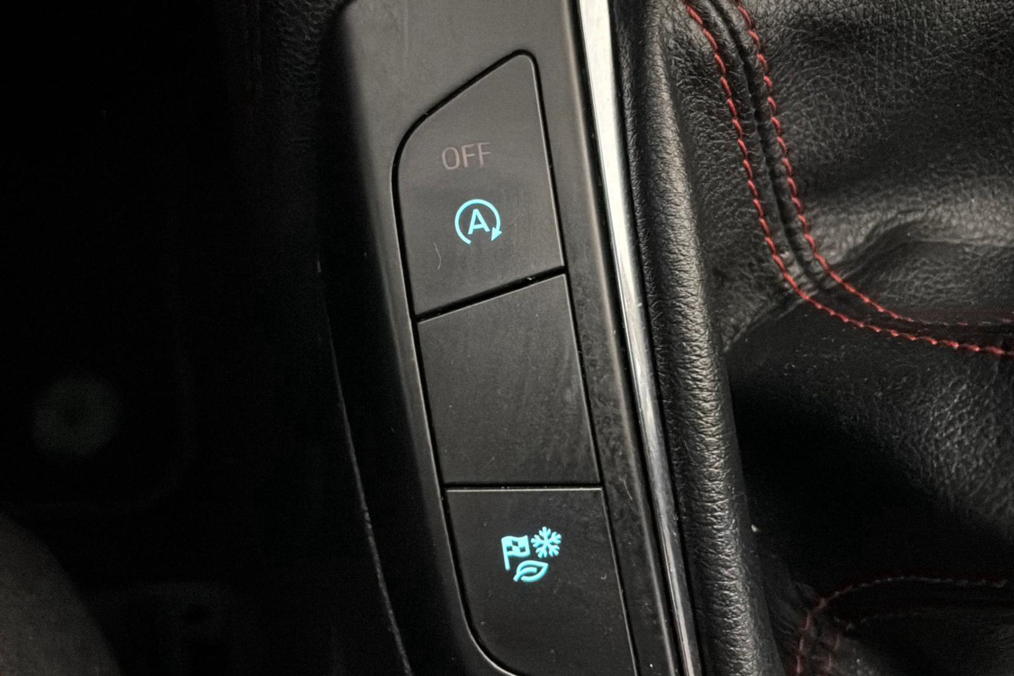 Ford Kuga ST-Line 1.5T EcoBoost - foto 30