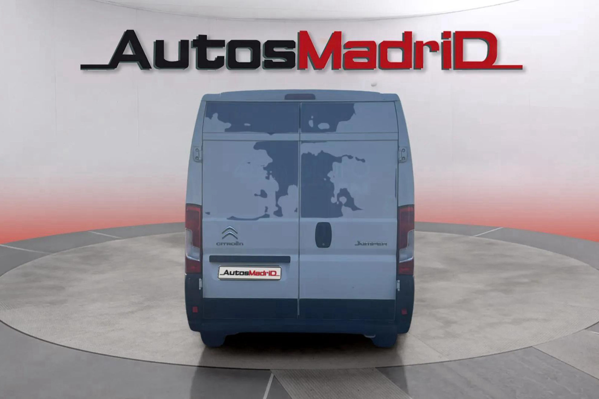 Citroën Jumper BlueHDi Furgón 33L2H2 - foto 4