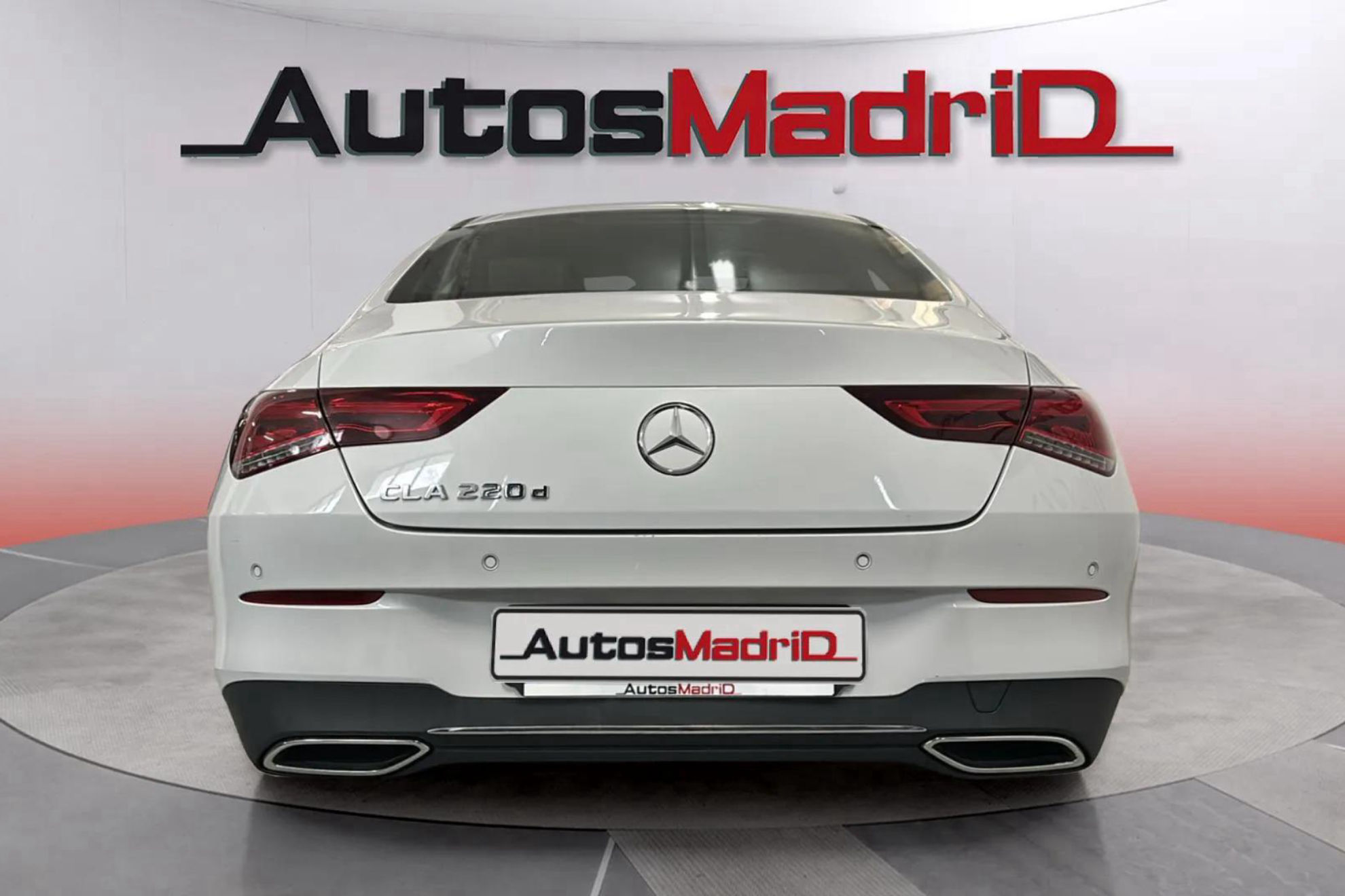 Mercedes-Benz CLA 220 D DCT - foto 6