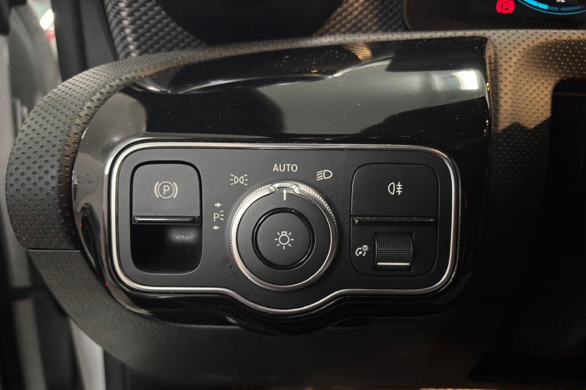 Mercedes-Benz CLA 220 D DCT - foto 16
