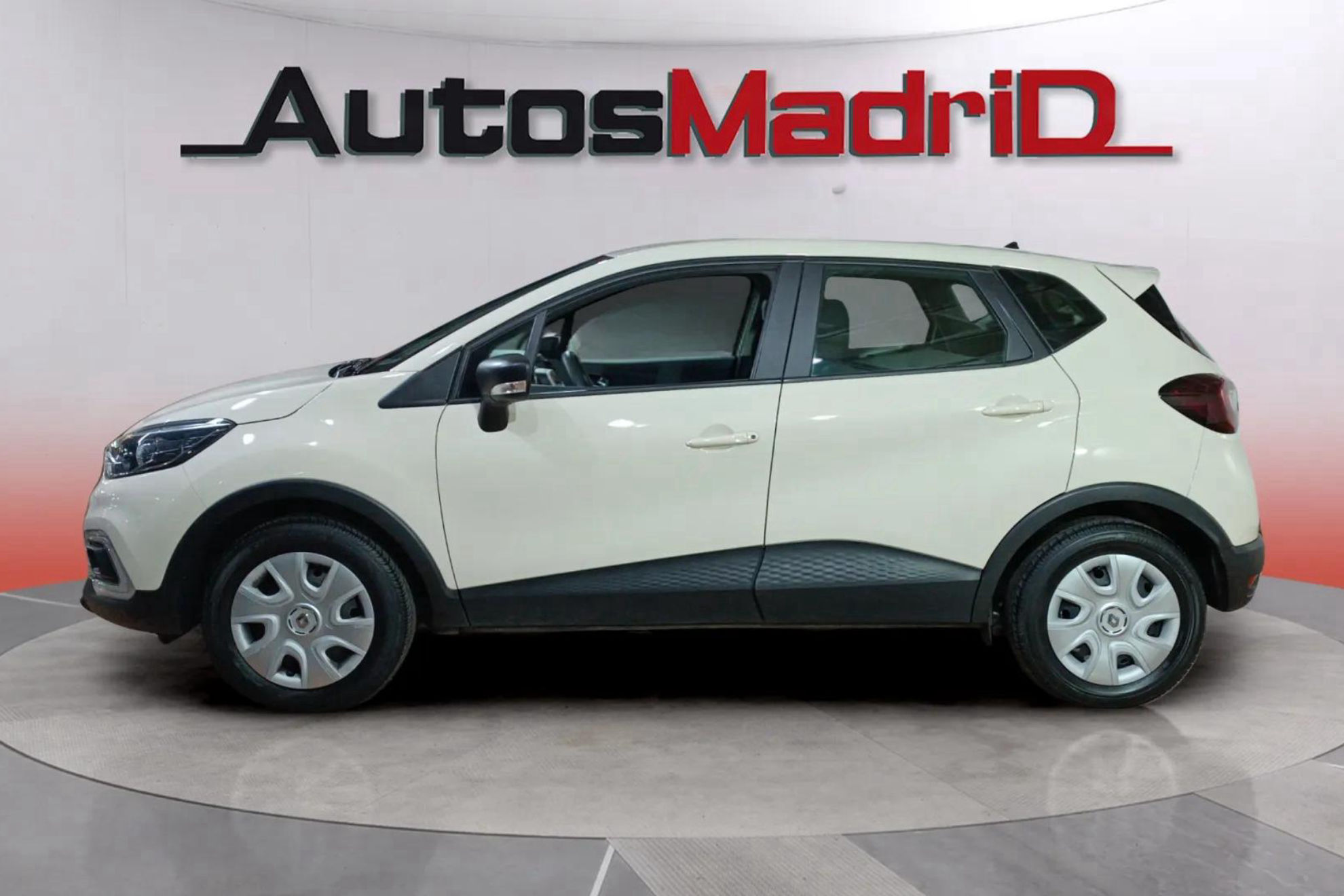 Renault Captur Life TCe -18 - foto 4
