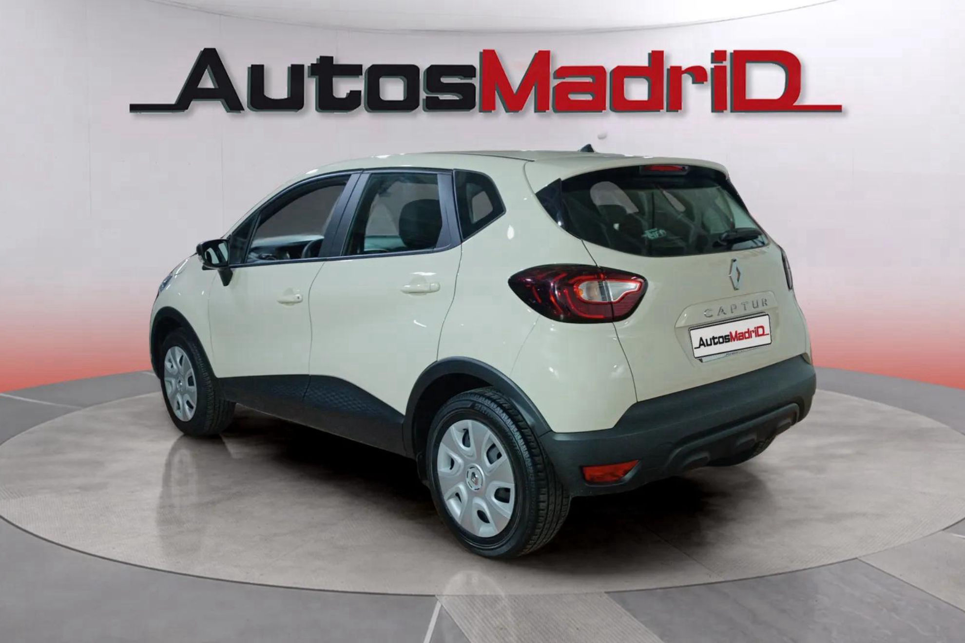Renault Captur Life TCe -18 - foto 5