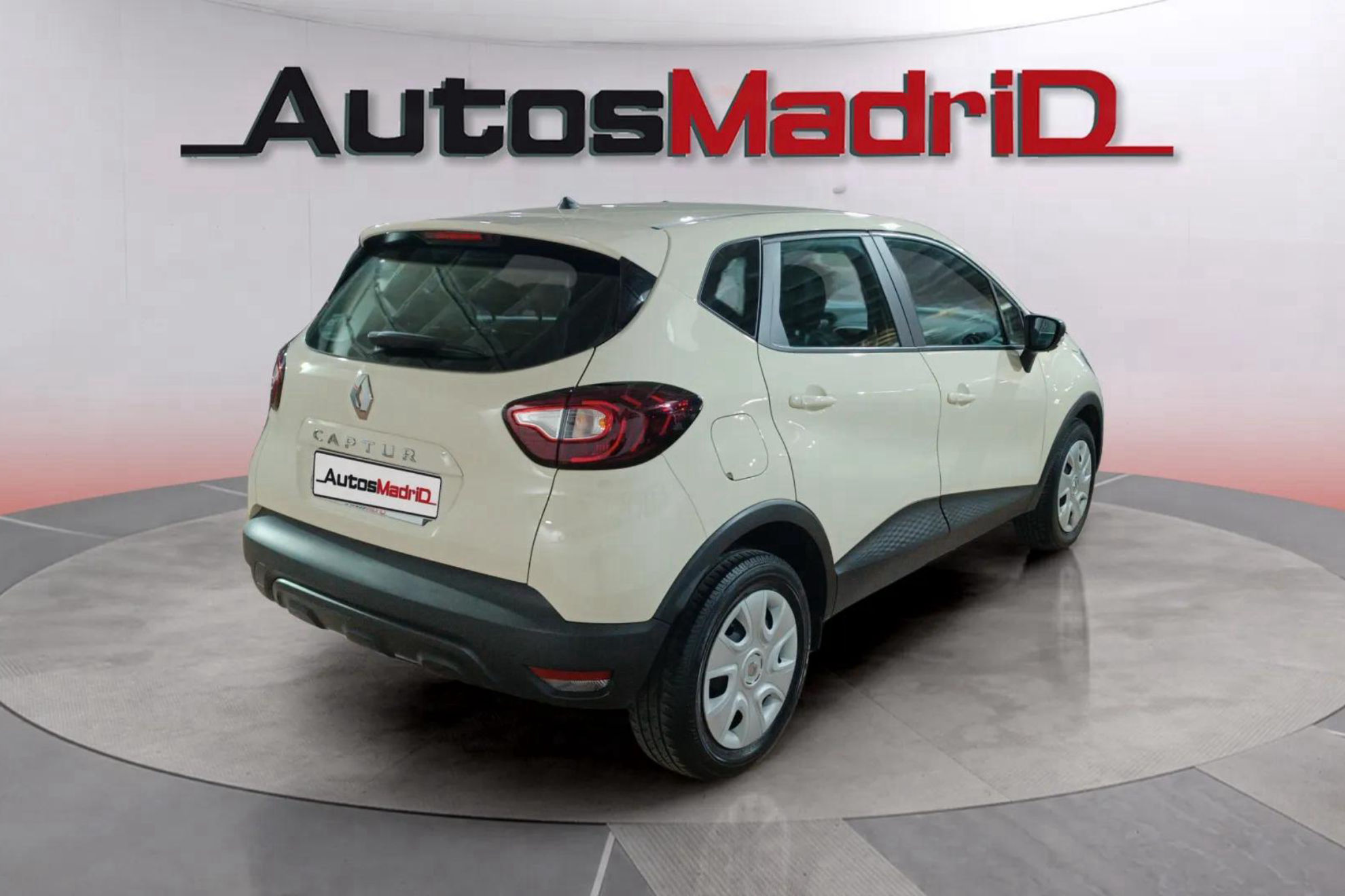 Renault Captur Life TCe -18 - foto 8