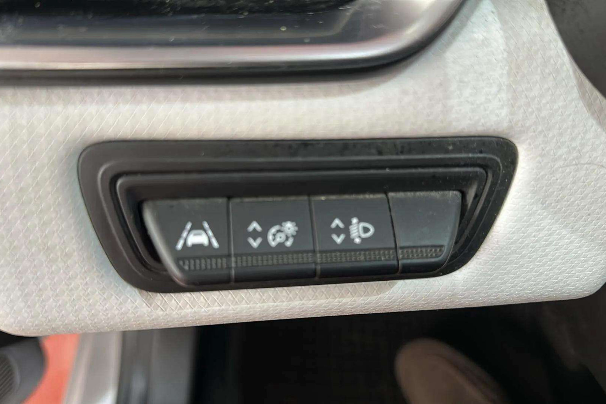 Renault Clio Serie limitada Limited TCe - foto 17