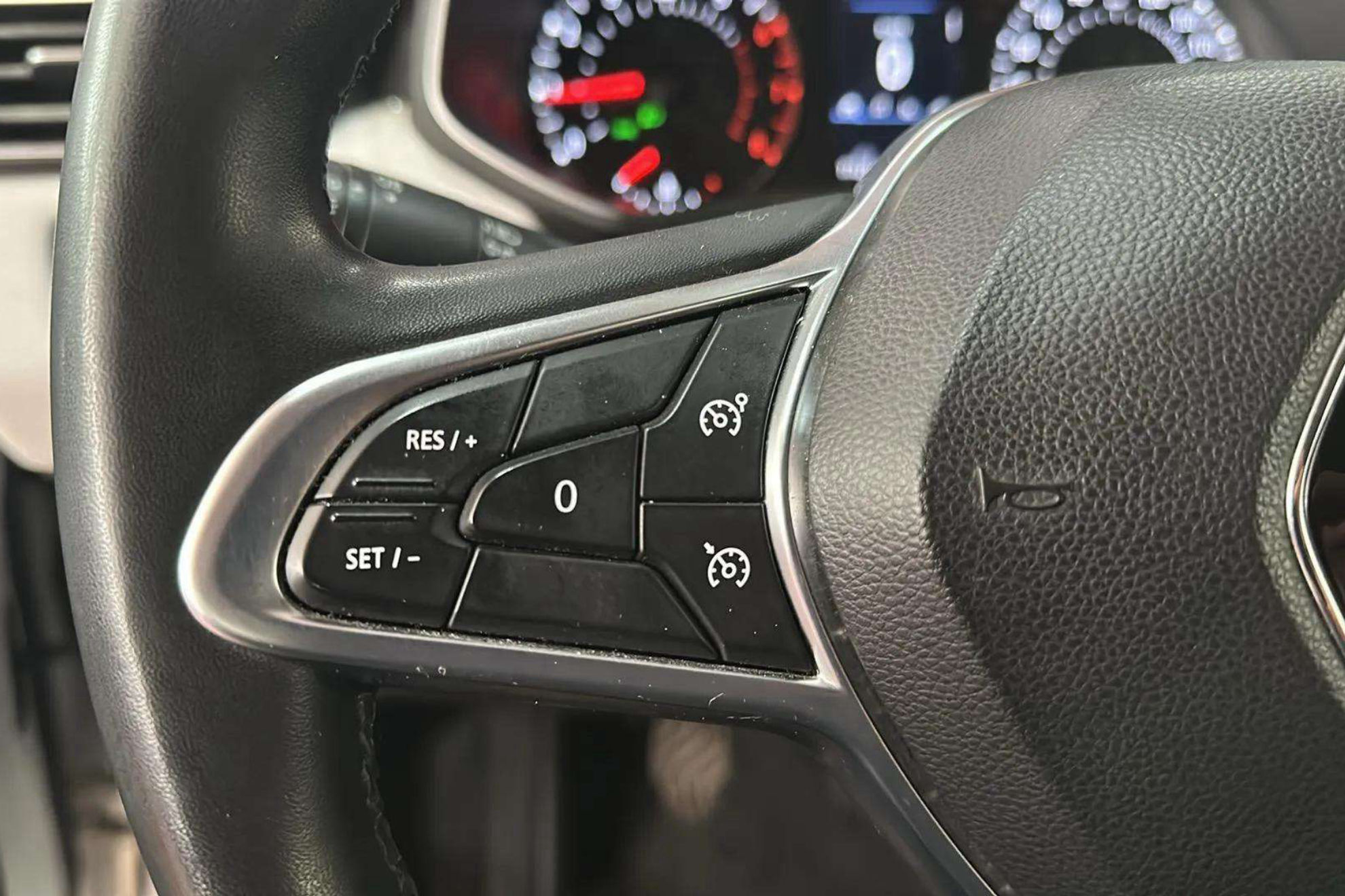 Renault Clio Serie limitada Limited TCe - foto 18
