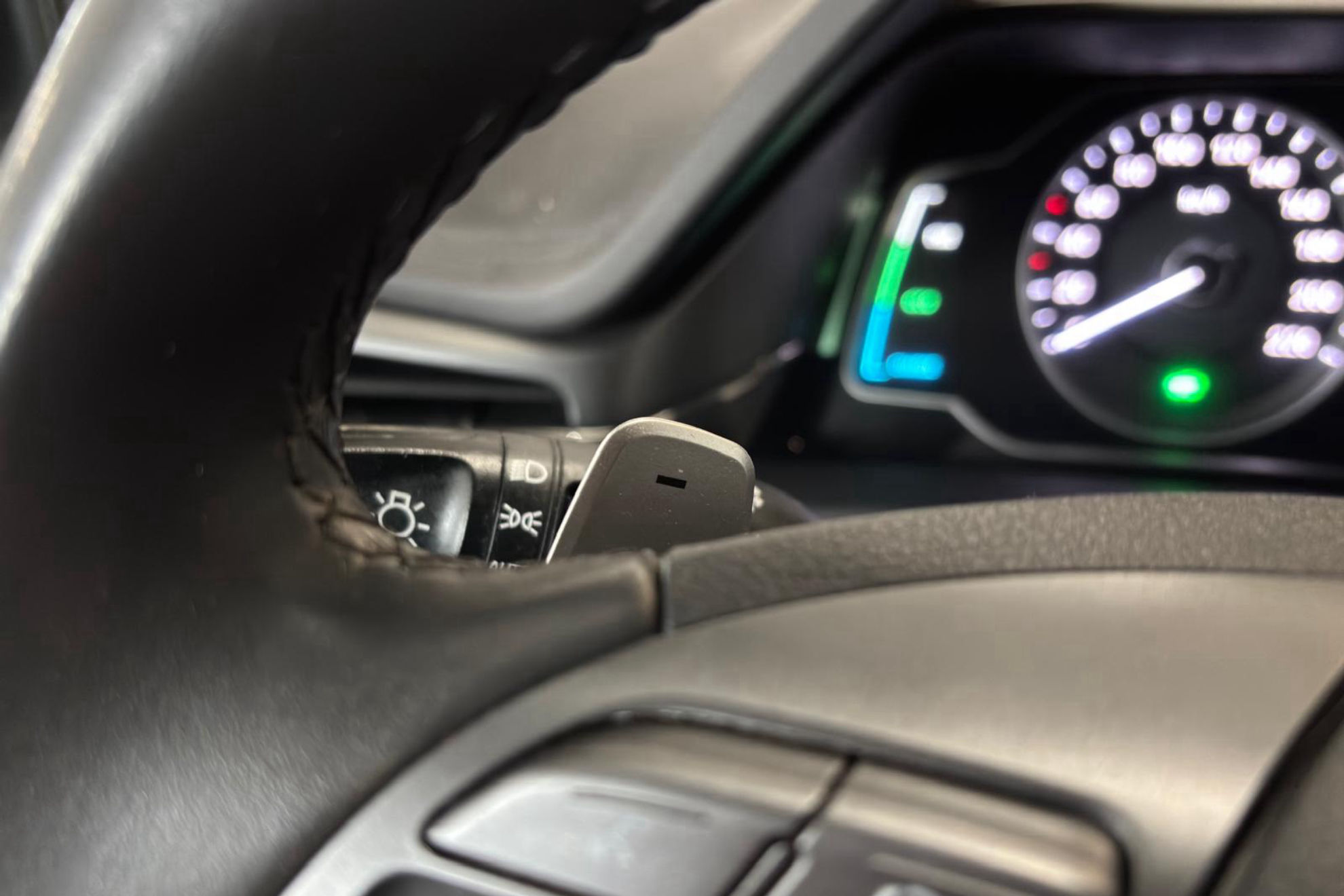 Hyundai Ioniq 1.6 GDI HEV Klass DCT - foto 21