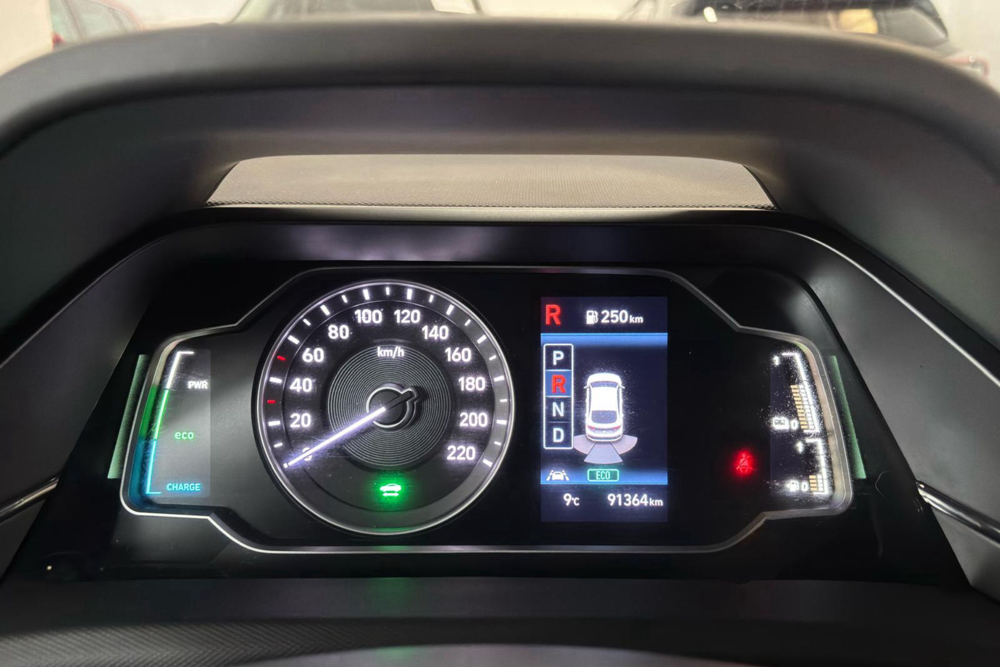 Hyundai Ioniq 1.6 GDI HEV Klass DCT - foto 24