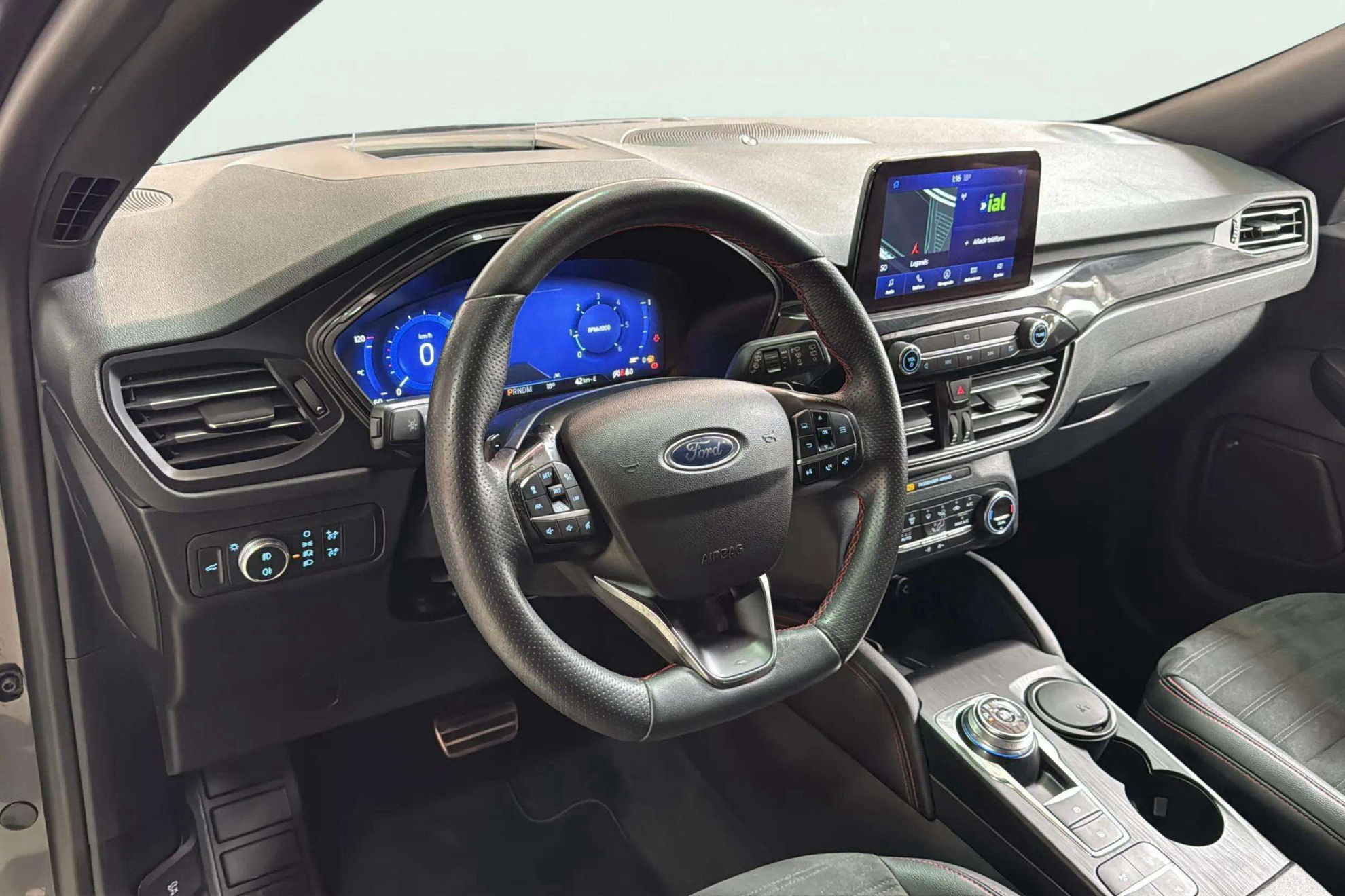 Ford Kuga ST-Line 2.0 EcoBlue 4x4 - foto 11