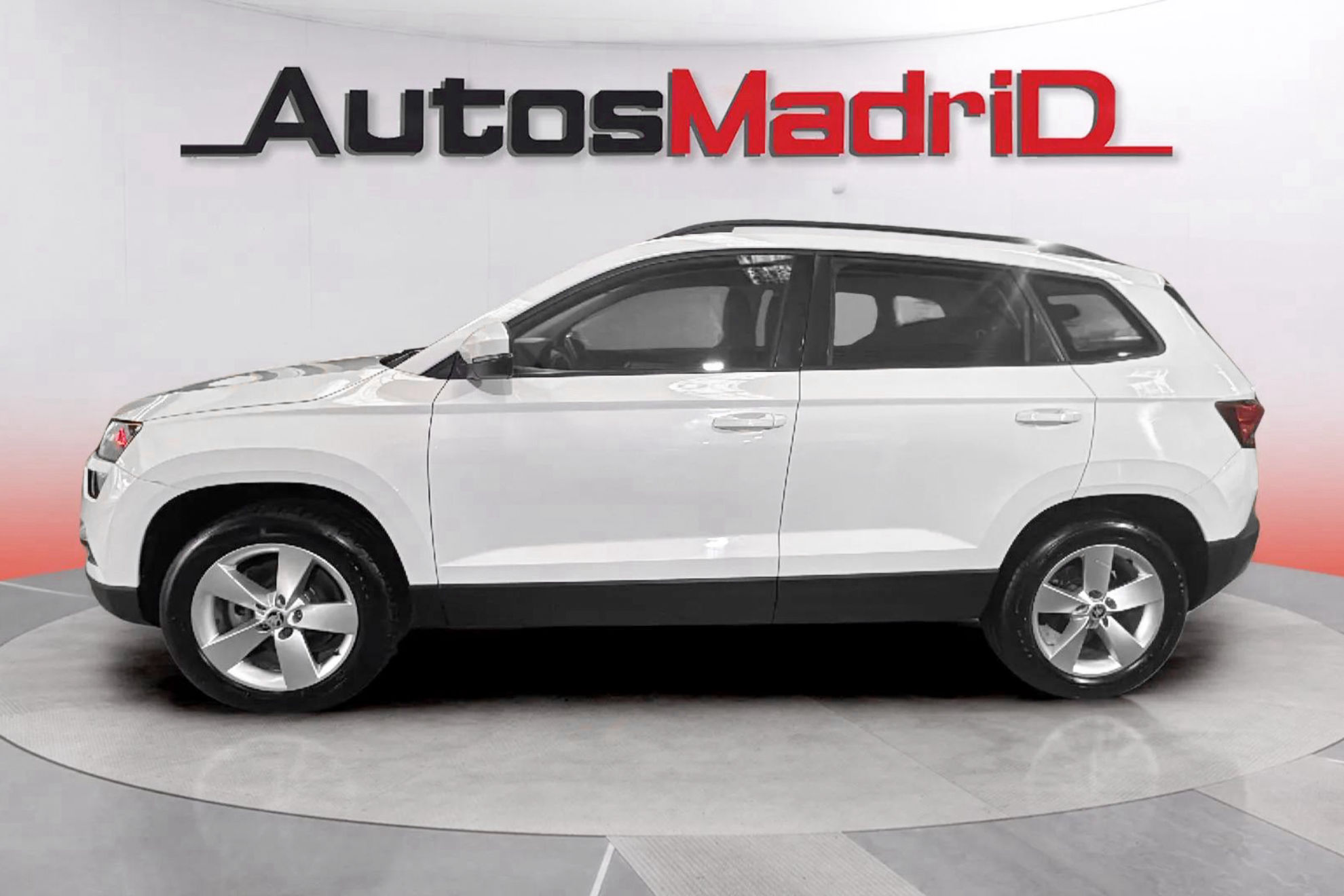 Škoda Karoq 2.0 TDI DSG 4x4 Ambition - foto 4
