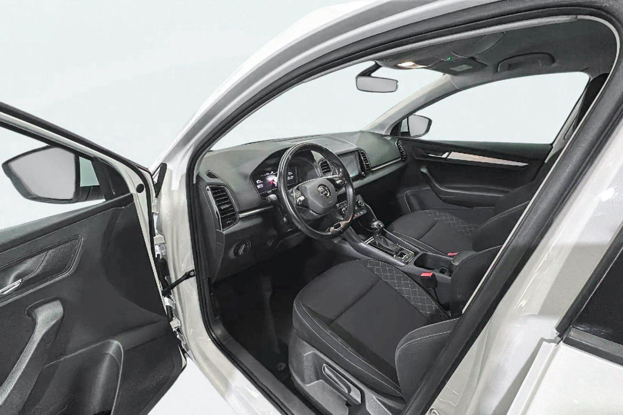 Škoda Karoq 2.0 TDI DSG 4x4 Ambition - foto 17