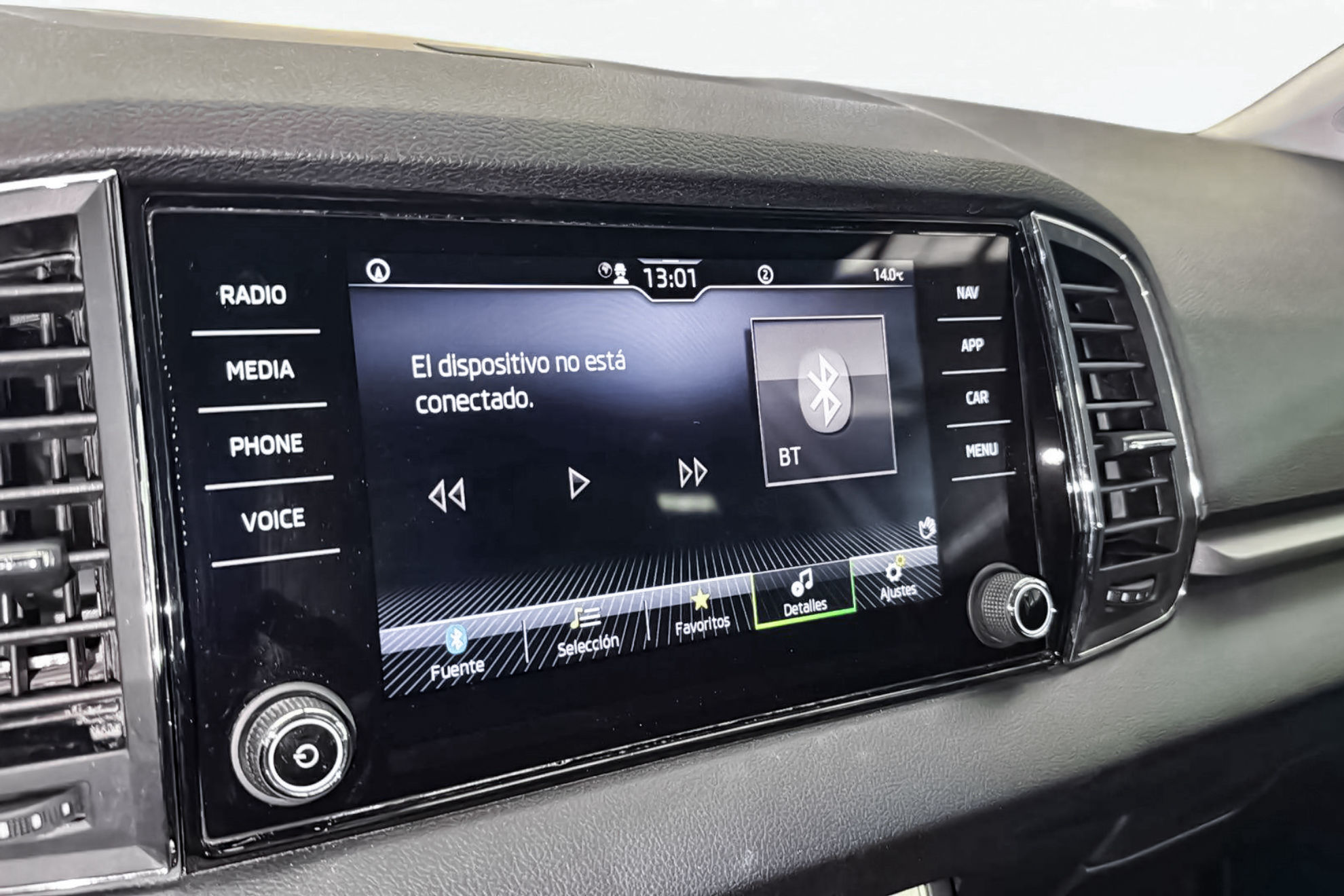 Škoda Karoq 2.0 TDI DSG 4x4 Ambition - foto 34