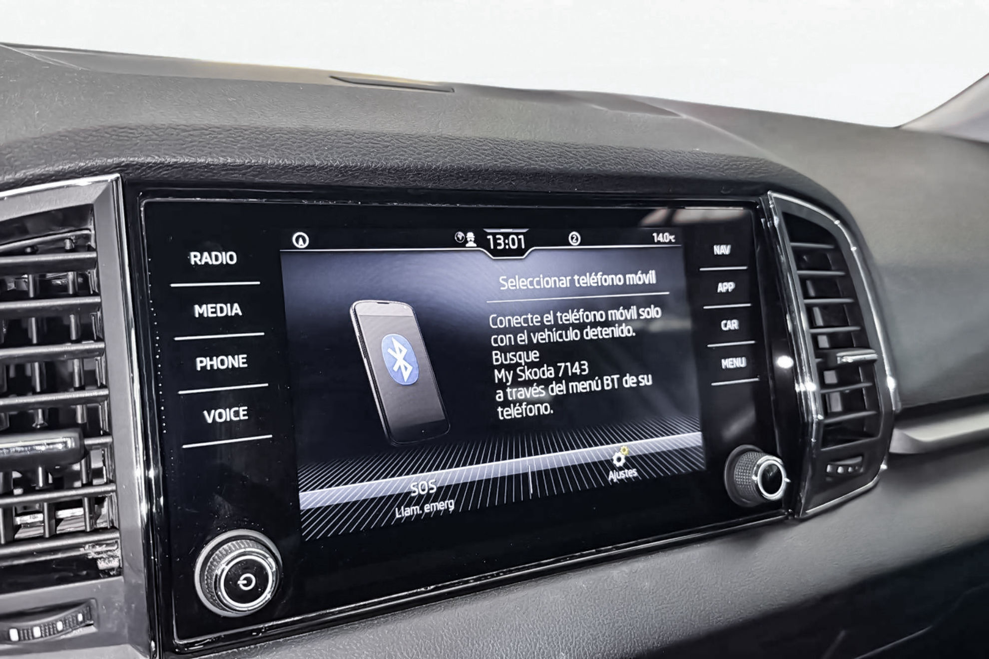 Škoda Karoq 2.0 TDI DSG 4x4 Ambition - foto 35