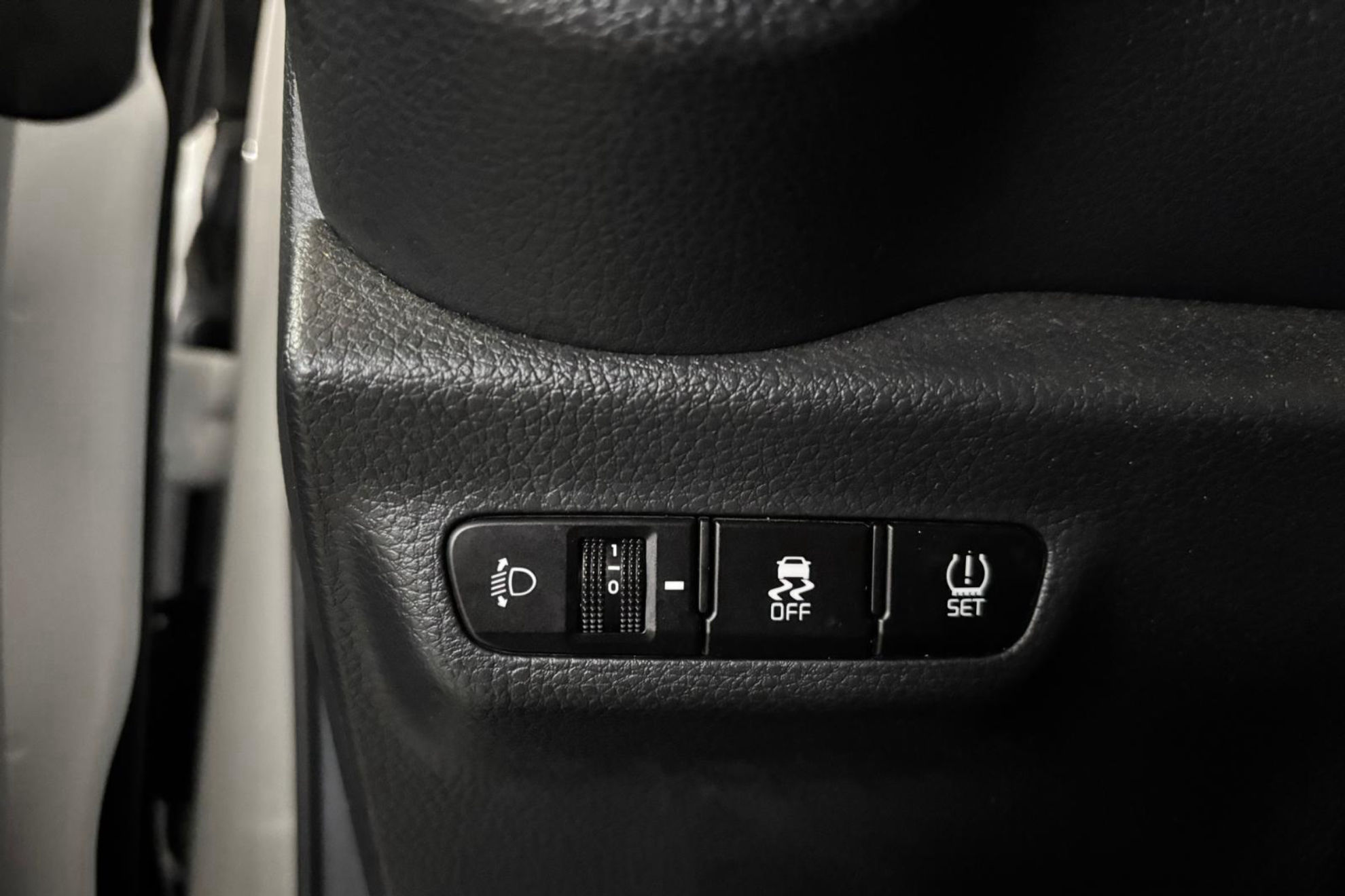Kia Picanto 1.0 DPi Concept Pack Comfort - foto 16