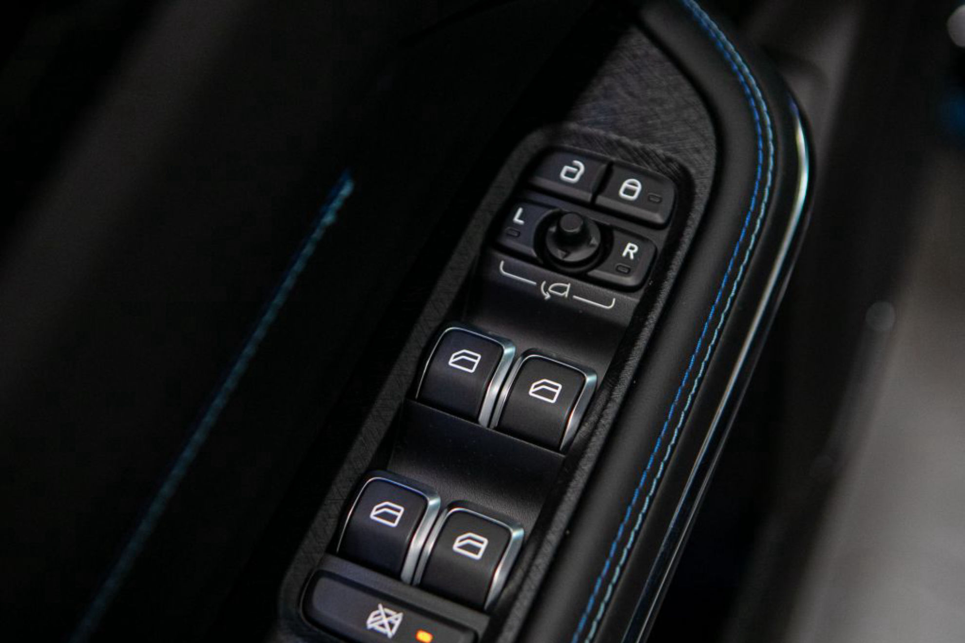 Lynk & Co 01 1.5 PHEV - foto 22