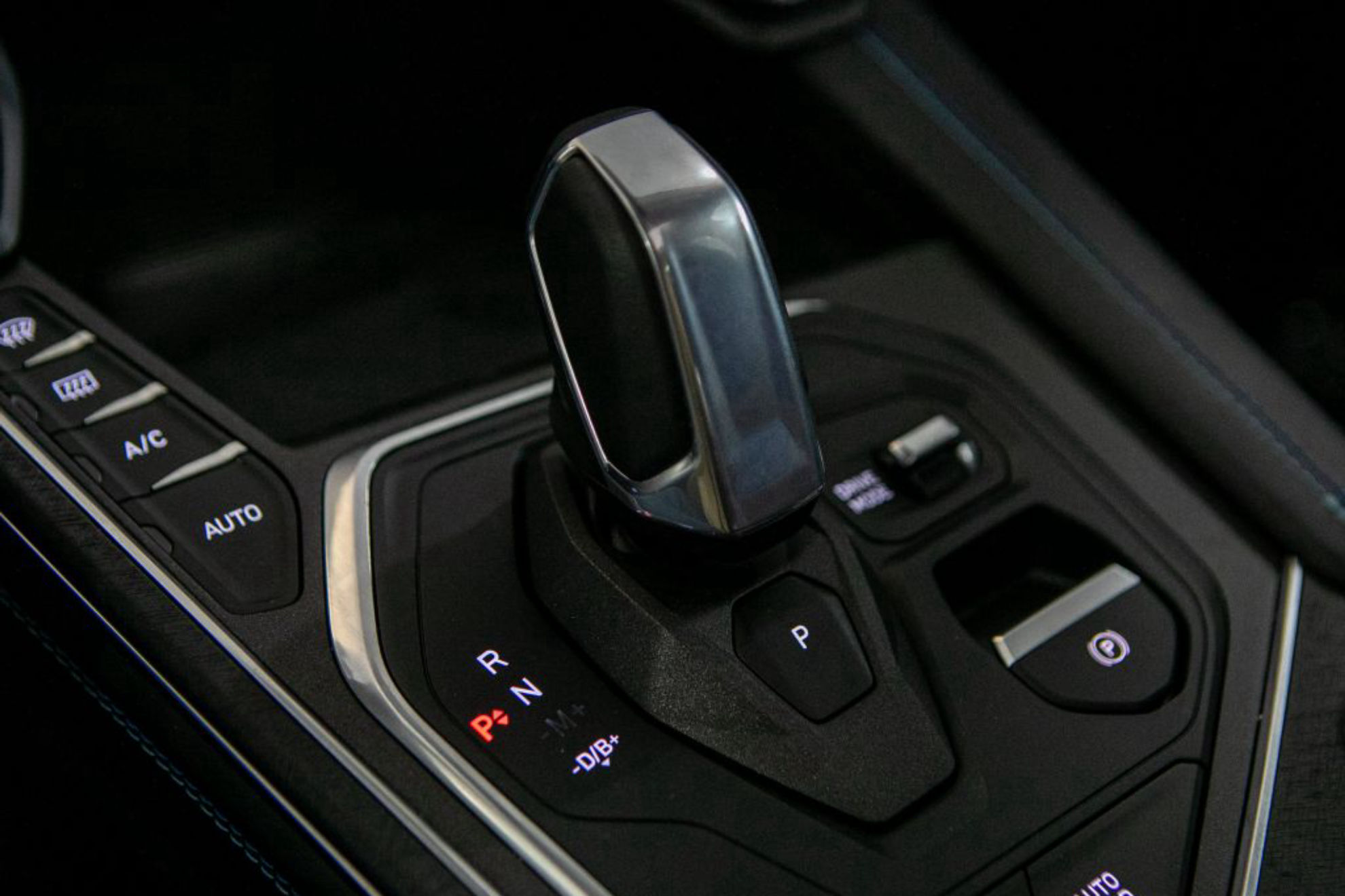 Lynk & Co 01 1.5 PHEV - foto 37