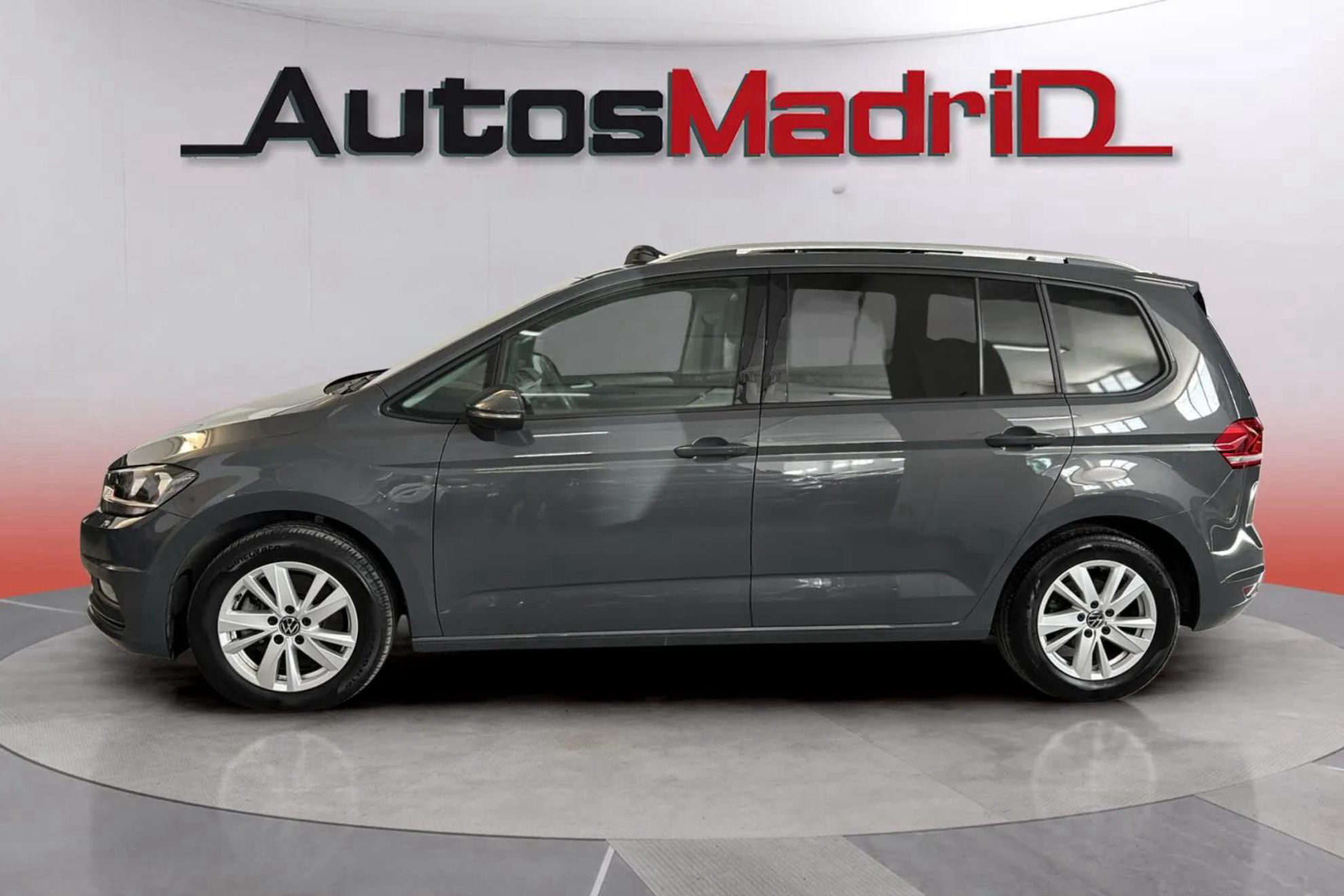 Volkswagen Touran Life 2.0 TDI DSG - foto 4