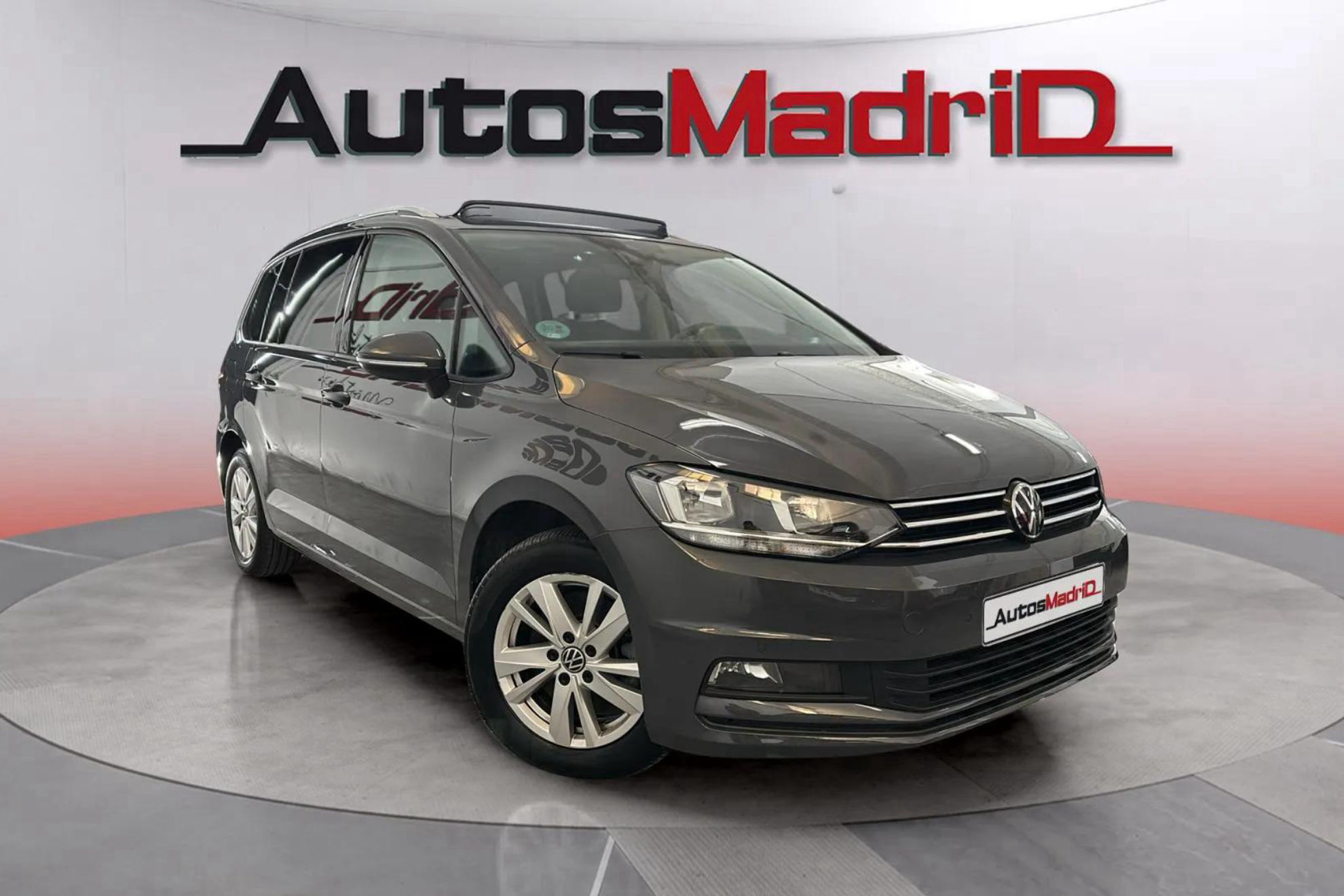 Volkswagen Touran Life 2.0 TDI DSG