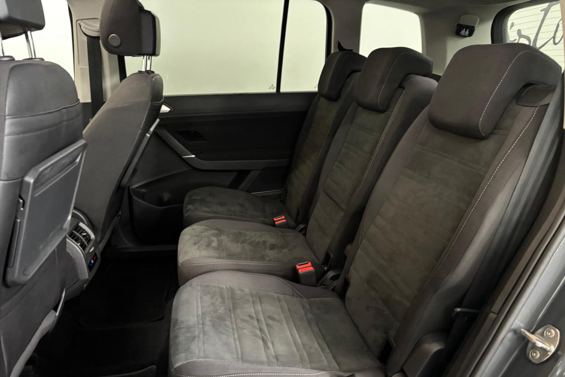 Volkswagen Touran Life 2.0 TDI DSG - foto 15
