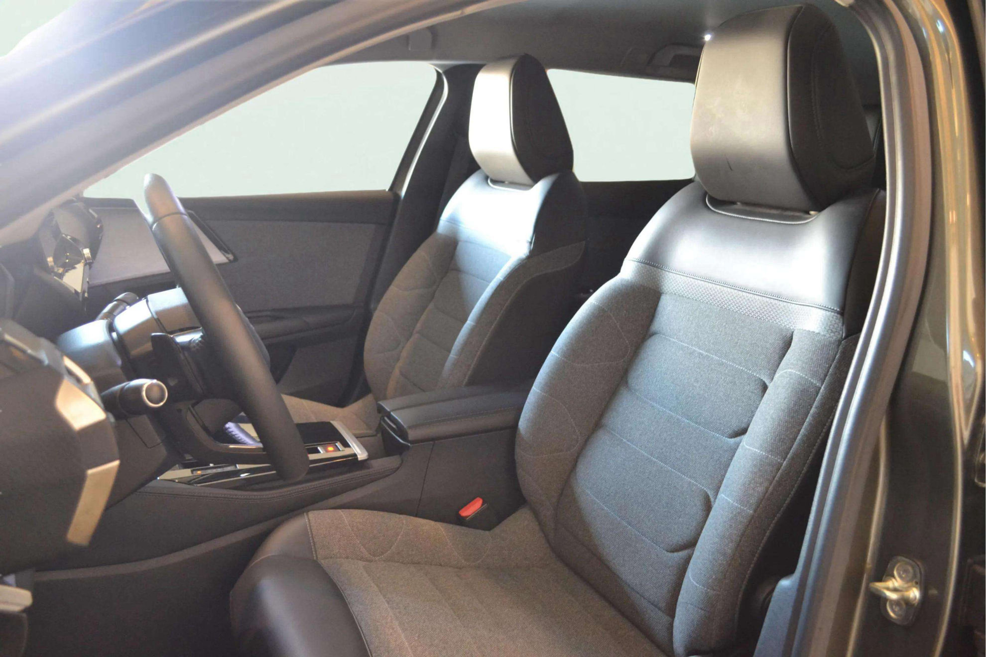 Citroën C5 X PureTech EAT8 Feel Pack - foto 13