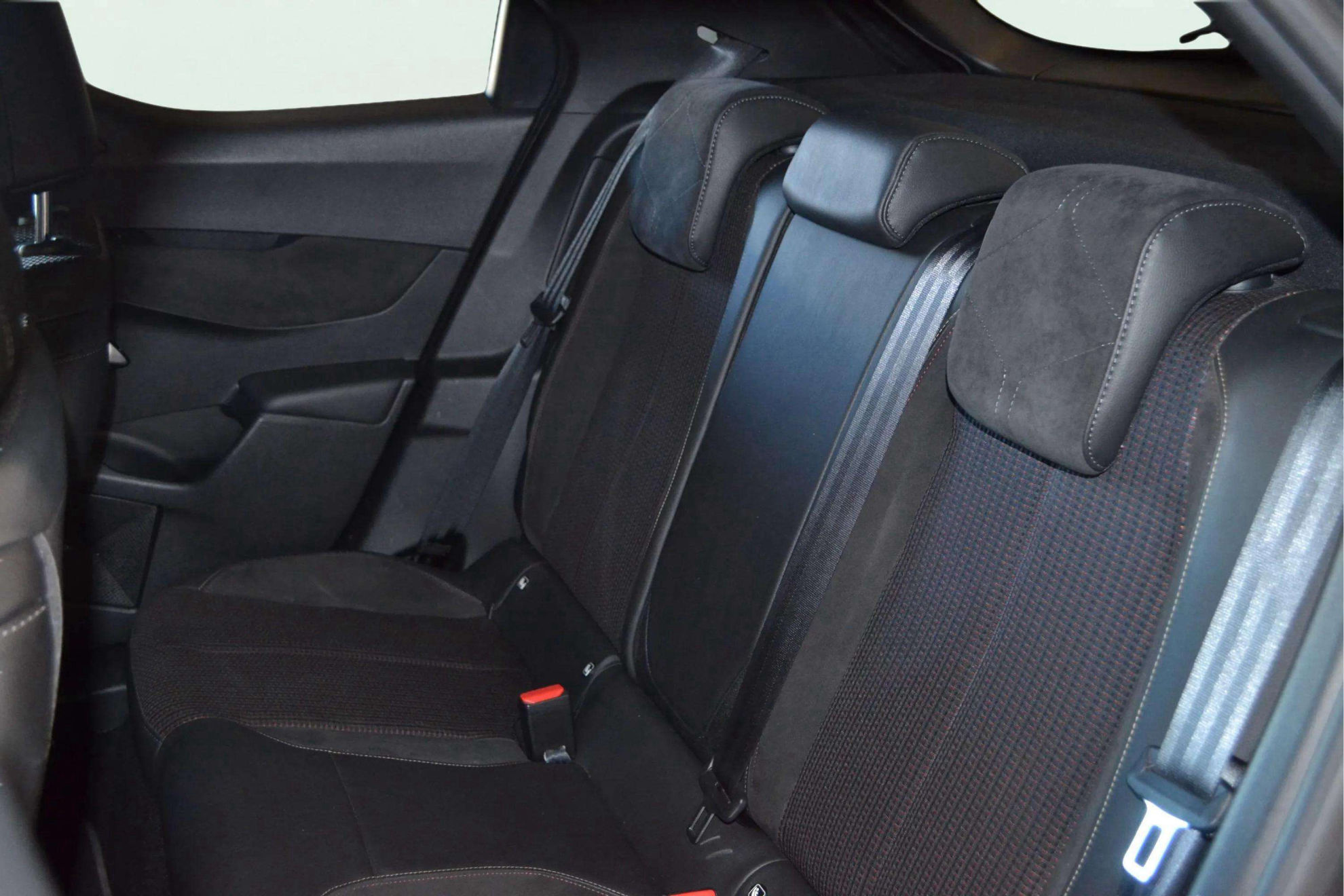 DS DS 3 Crossback PureTech Performance Line - foto 10