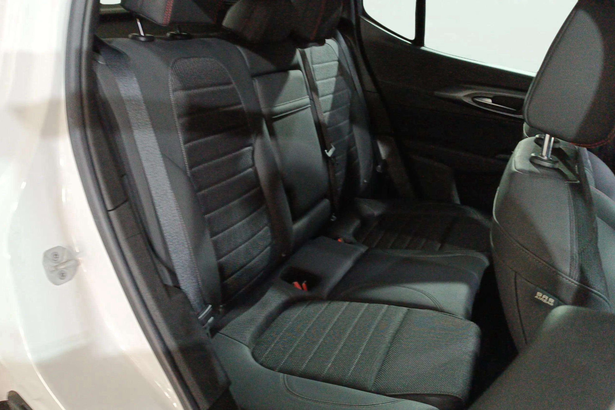 Alfa Romeo Tonale 1.5 MHEV Gasolina Sprint FWD - foto 15