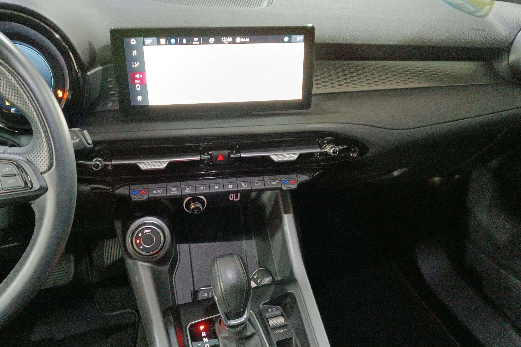 Alfa Romeo Tonale 1.5 MHEV Gasolina Sprint FWD - foto 11