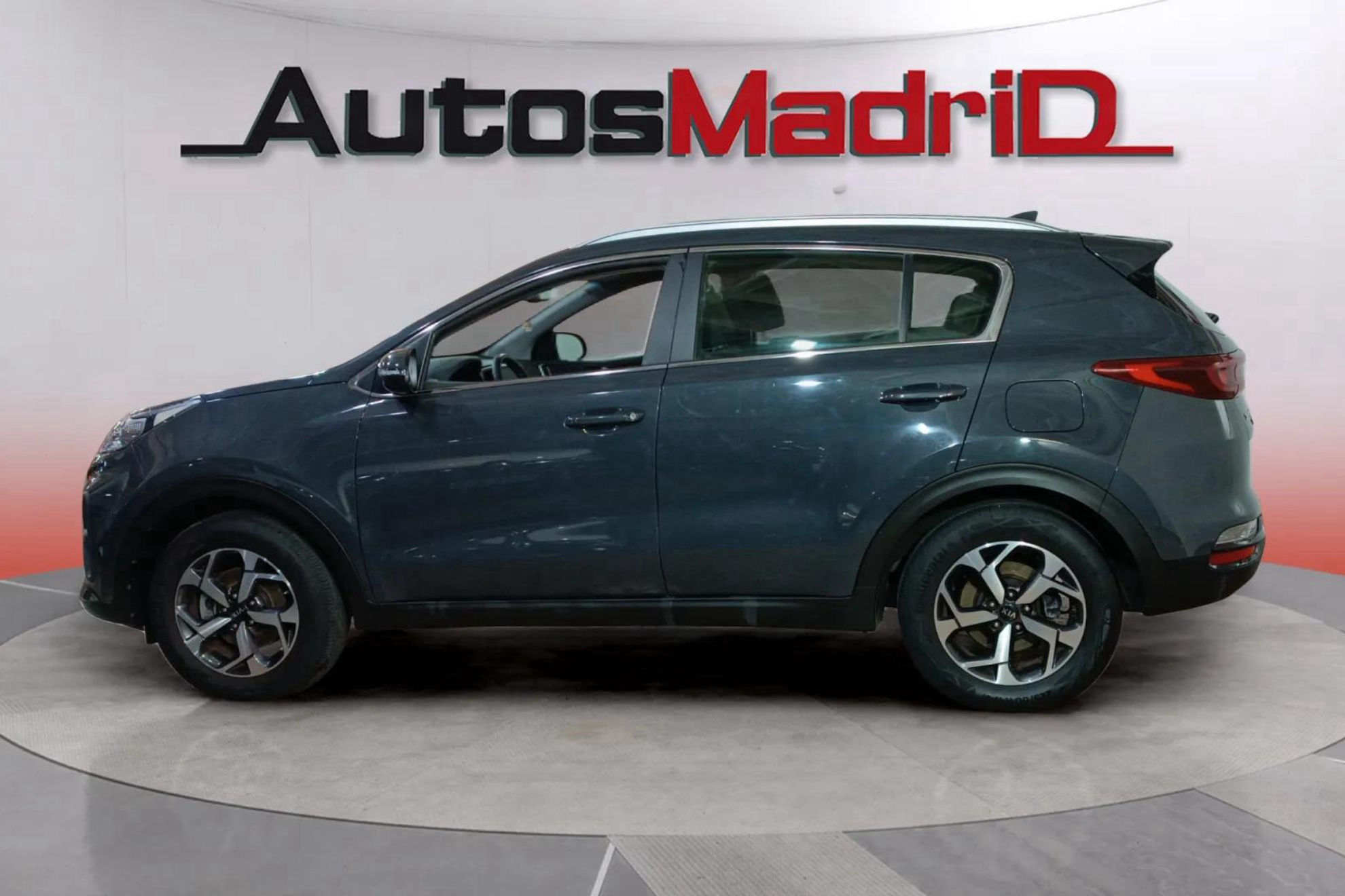 Kia Sportage 1.6 MHEV Drive 4x2 - foto 4