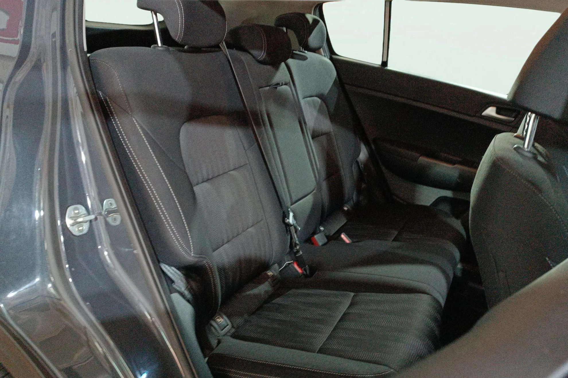 Kia Sportage 1.6 MHEV Drive 4x2 - foto 15