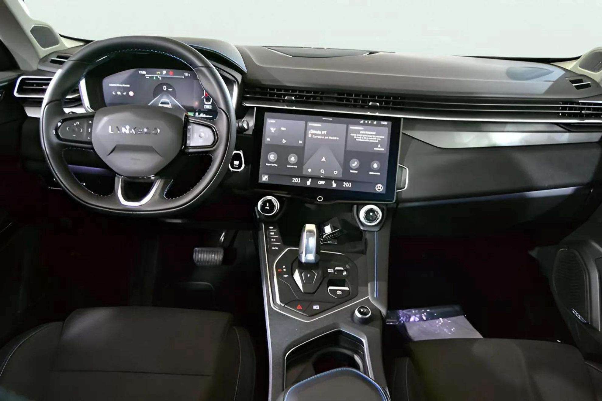 Lynk & Co 01 1.5PHEV - foto 12