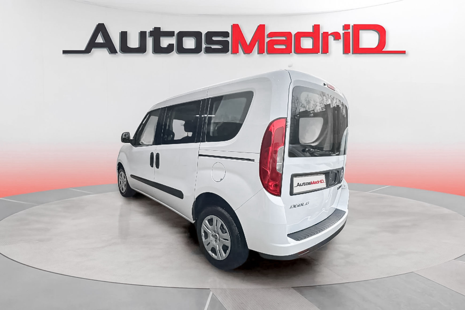 Fiat Doblò Combi (N1) 1.5 BlueHDi 100 - foto 5