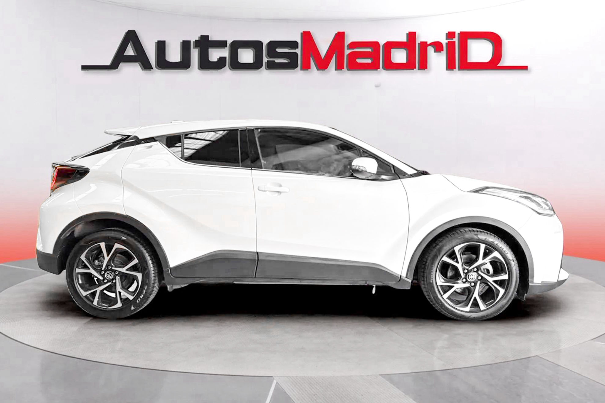 Toyota C-HR 1.8 125H Advance - foto 8