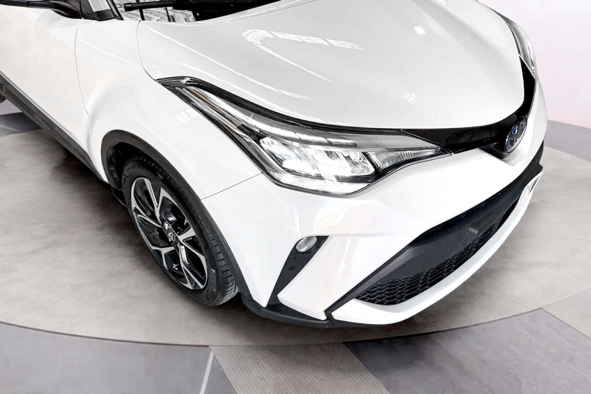 Toyota C-HR 1.8 125H Advance - foto 14