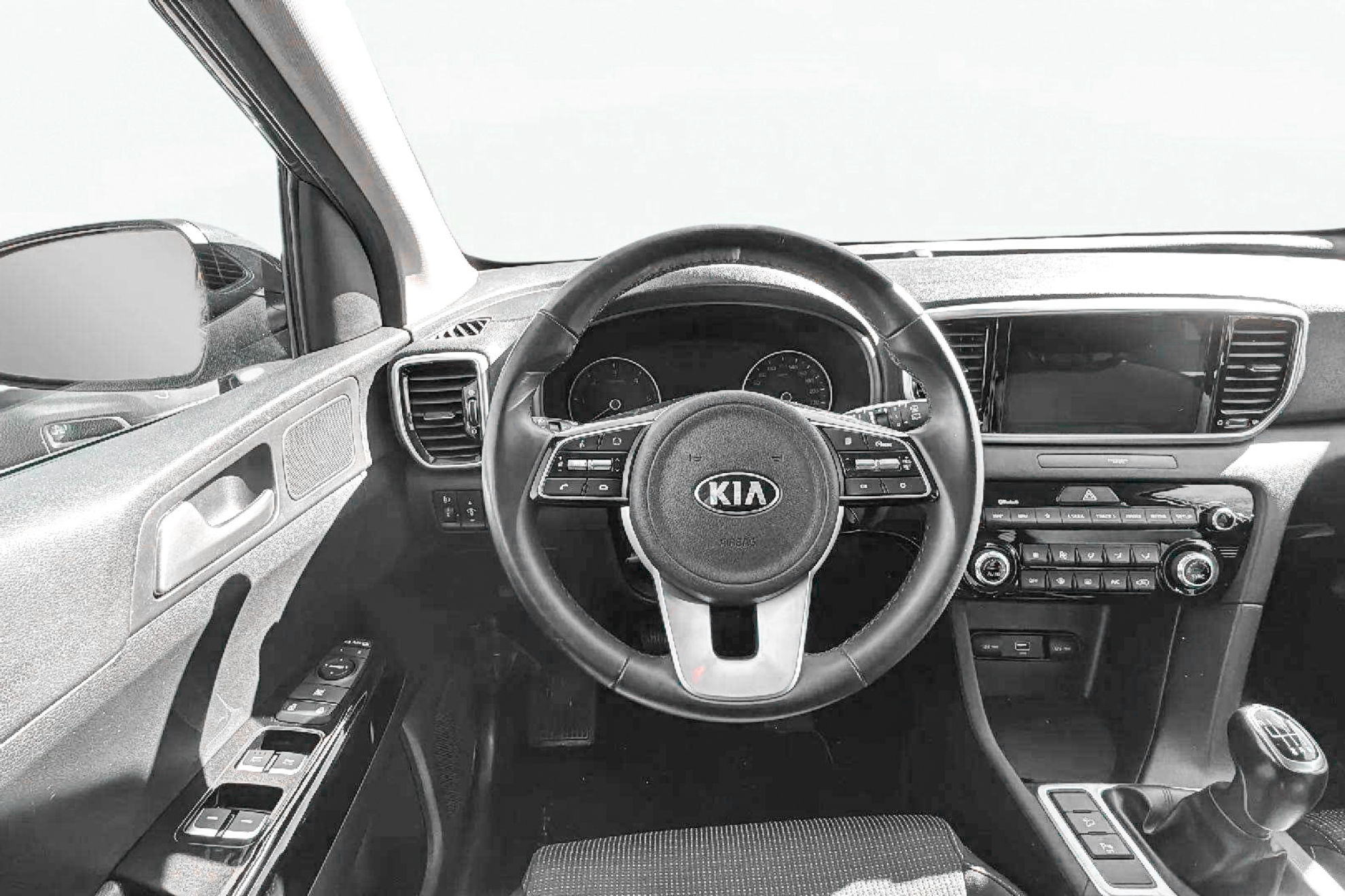 Kia Sportage 1.6 MHEV Drive 4x2 - foto 31