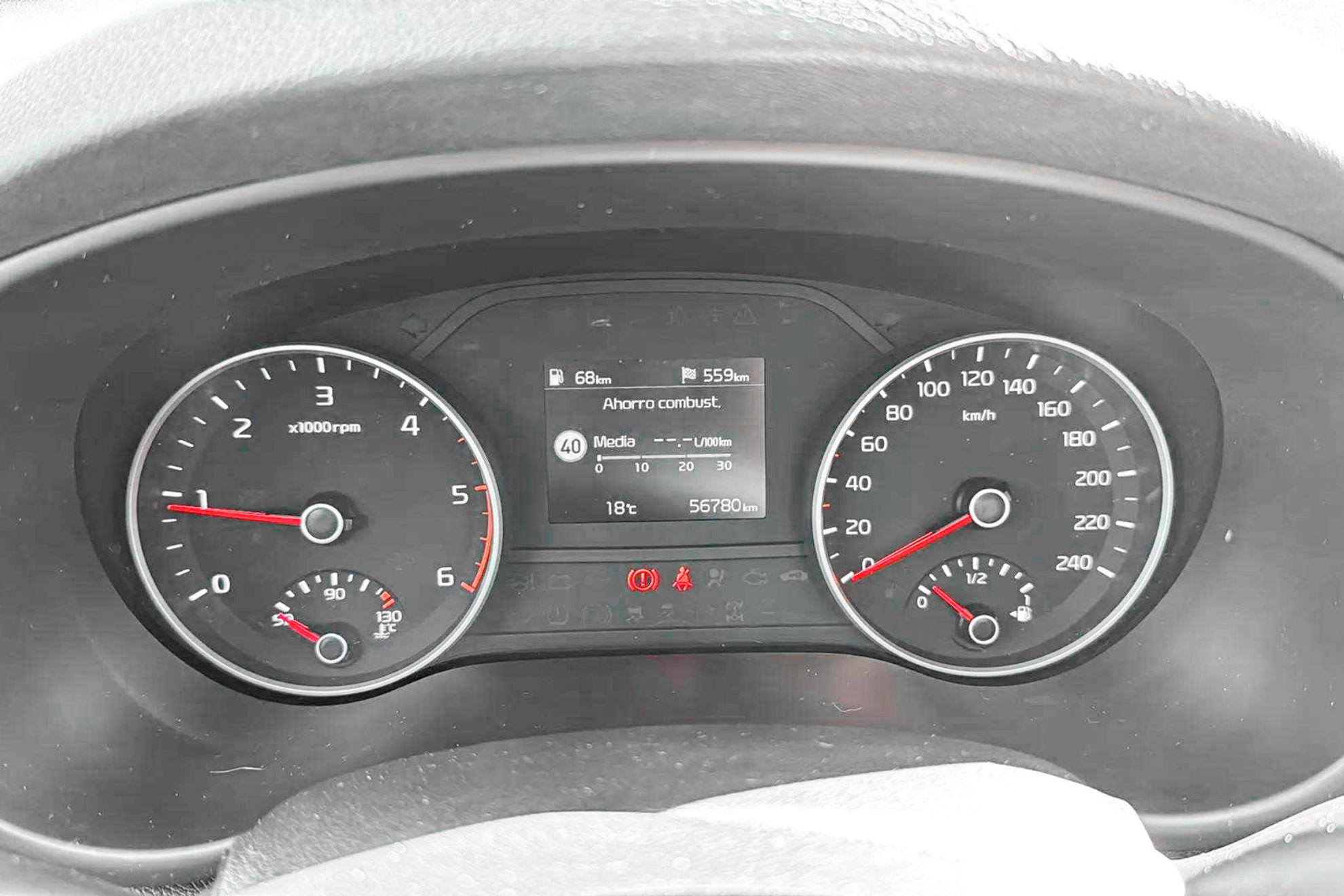 Kia Sportage 1.6 MHEV Drive 4x2 - foto 36