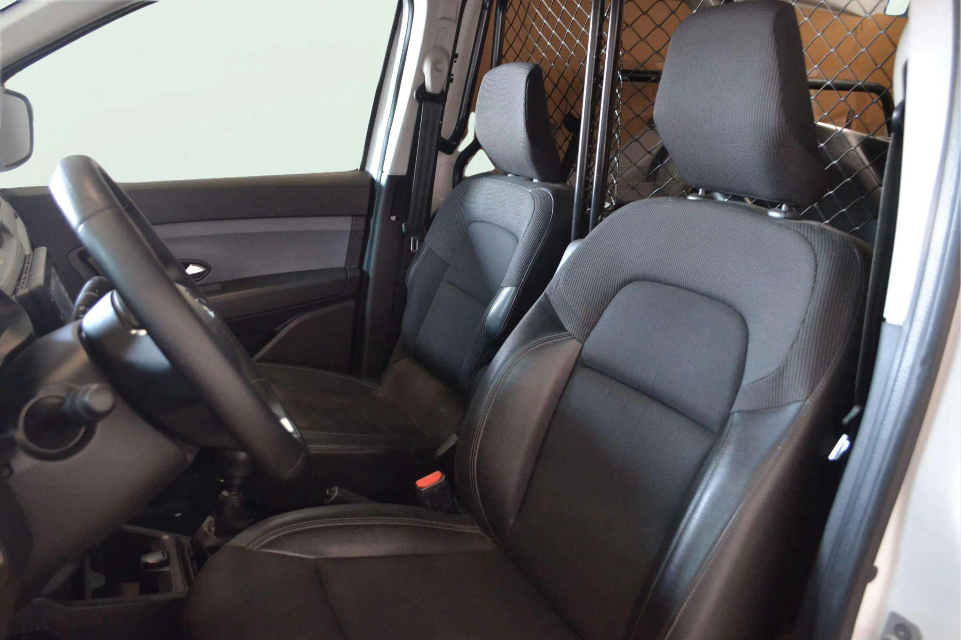 Renault Express Advance 1.5 Blue dCi - foto 8