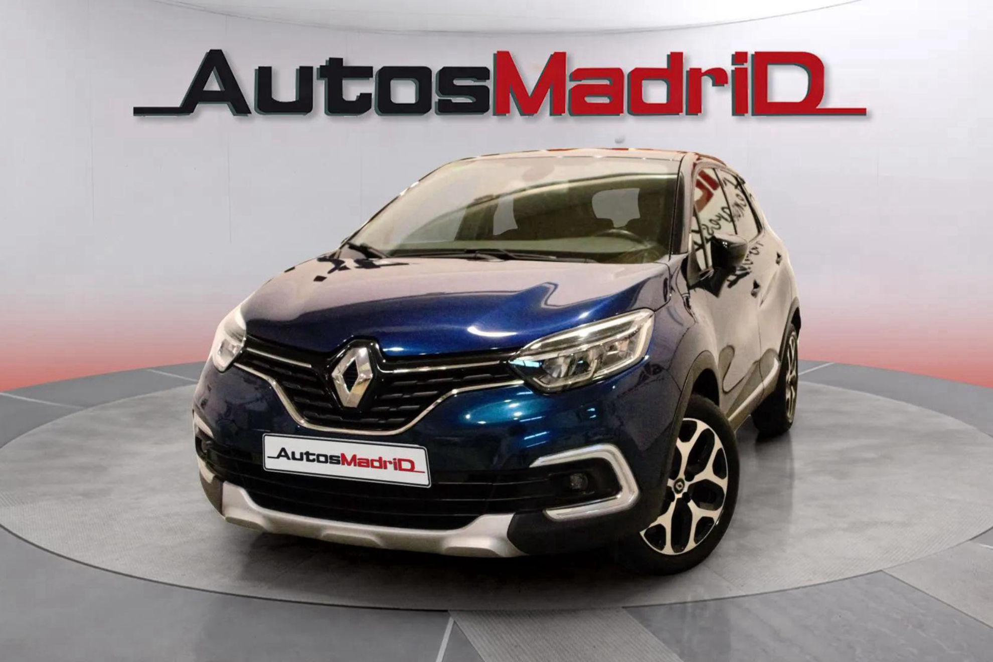 Renault Captur Limited TCe -18 - foto 3