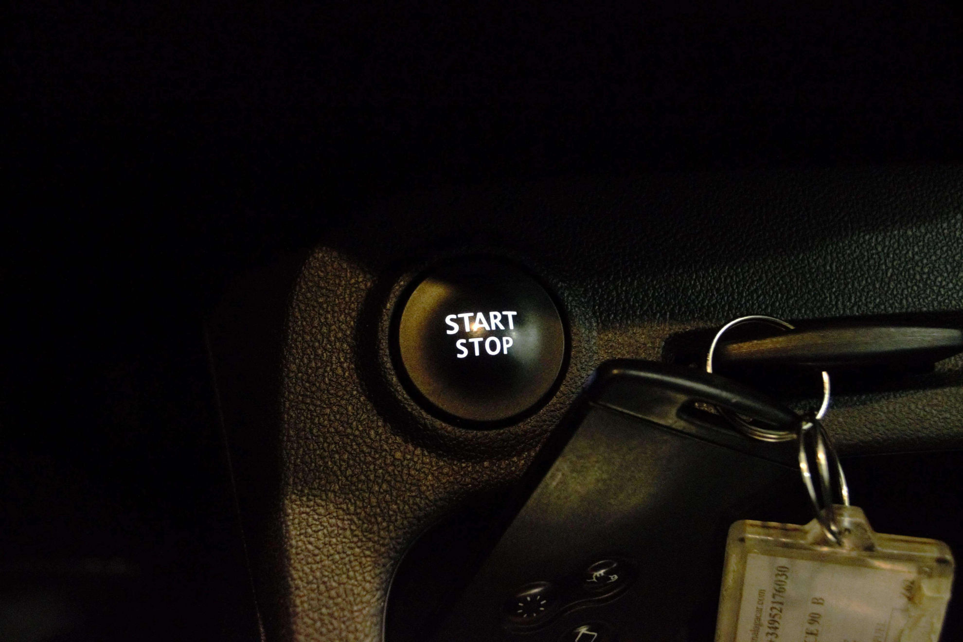 Renault Captur Limited TCe -18 - foto 30