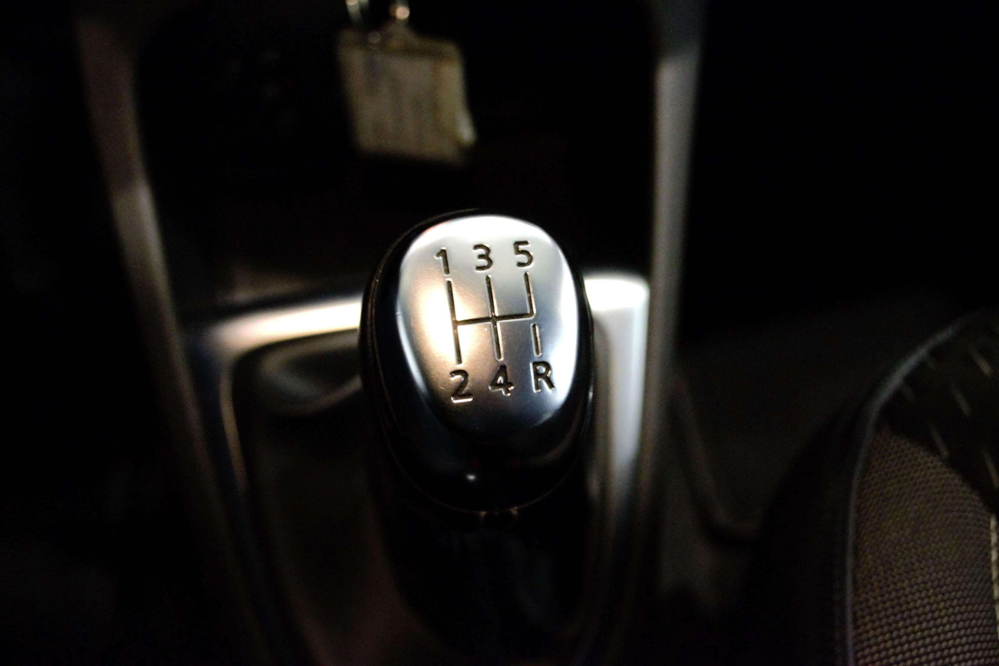 Renault Captur Limited TCe -18 - foto 25