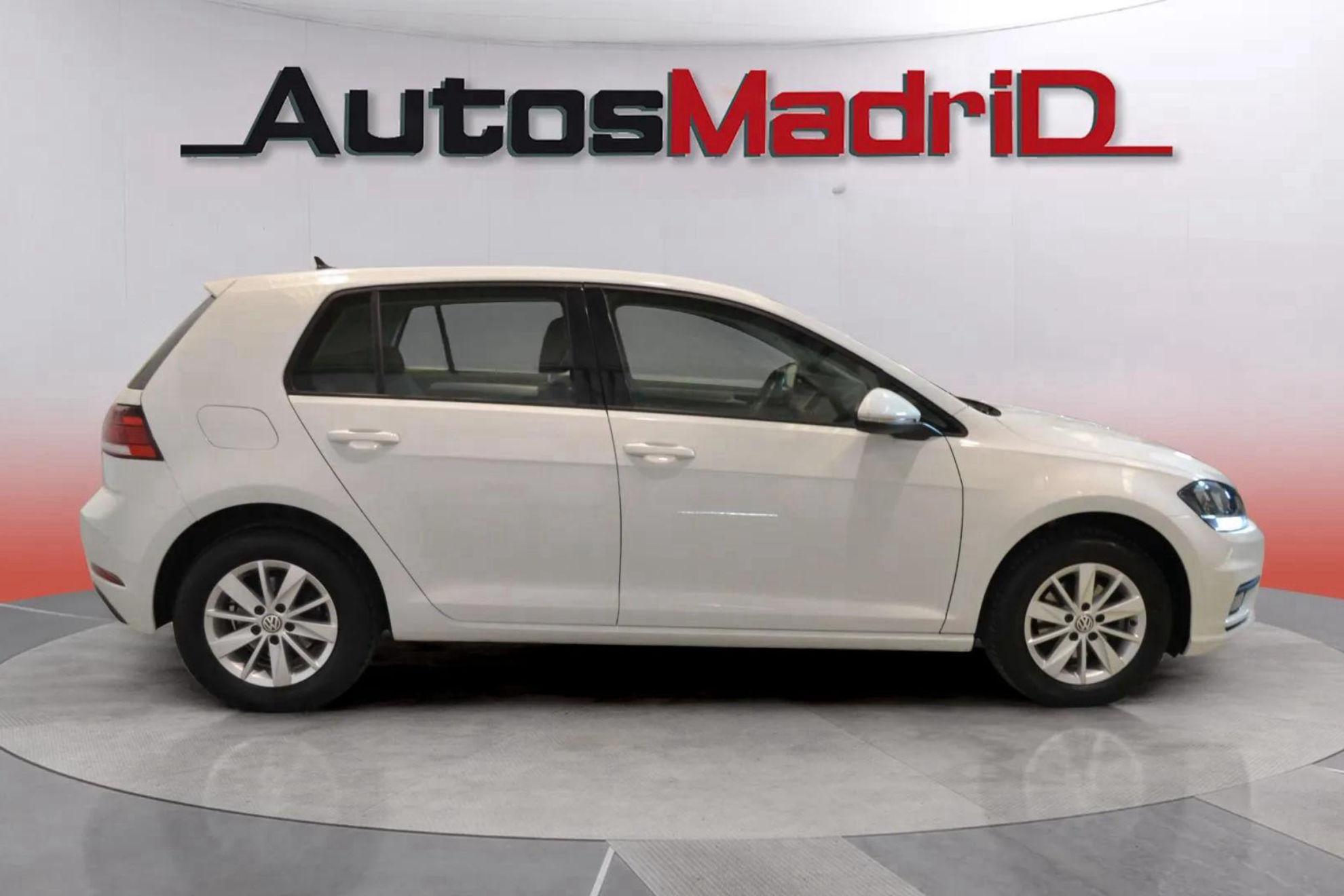 Volkswagen Golf 1.0 TSI - foto 8