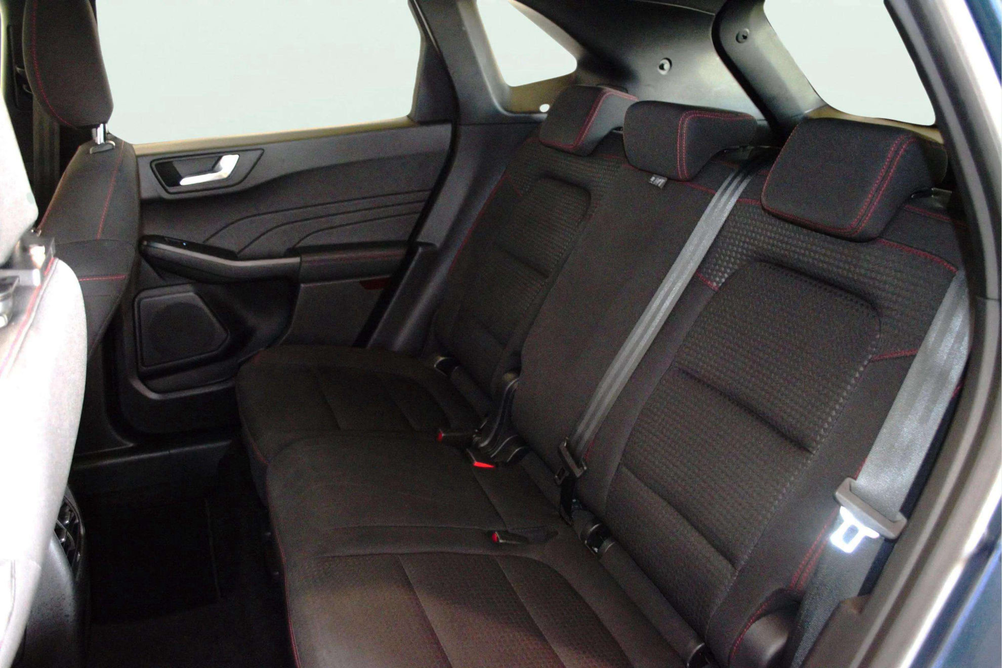 Ford Kuga ST-Line 1.5T EcoBoost - foto 10
